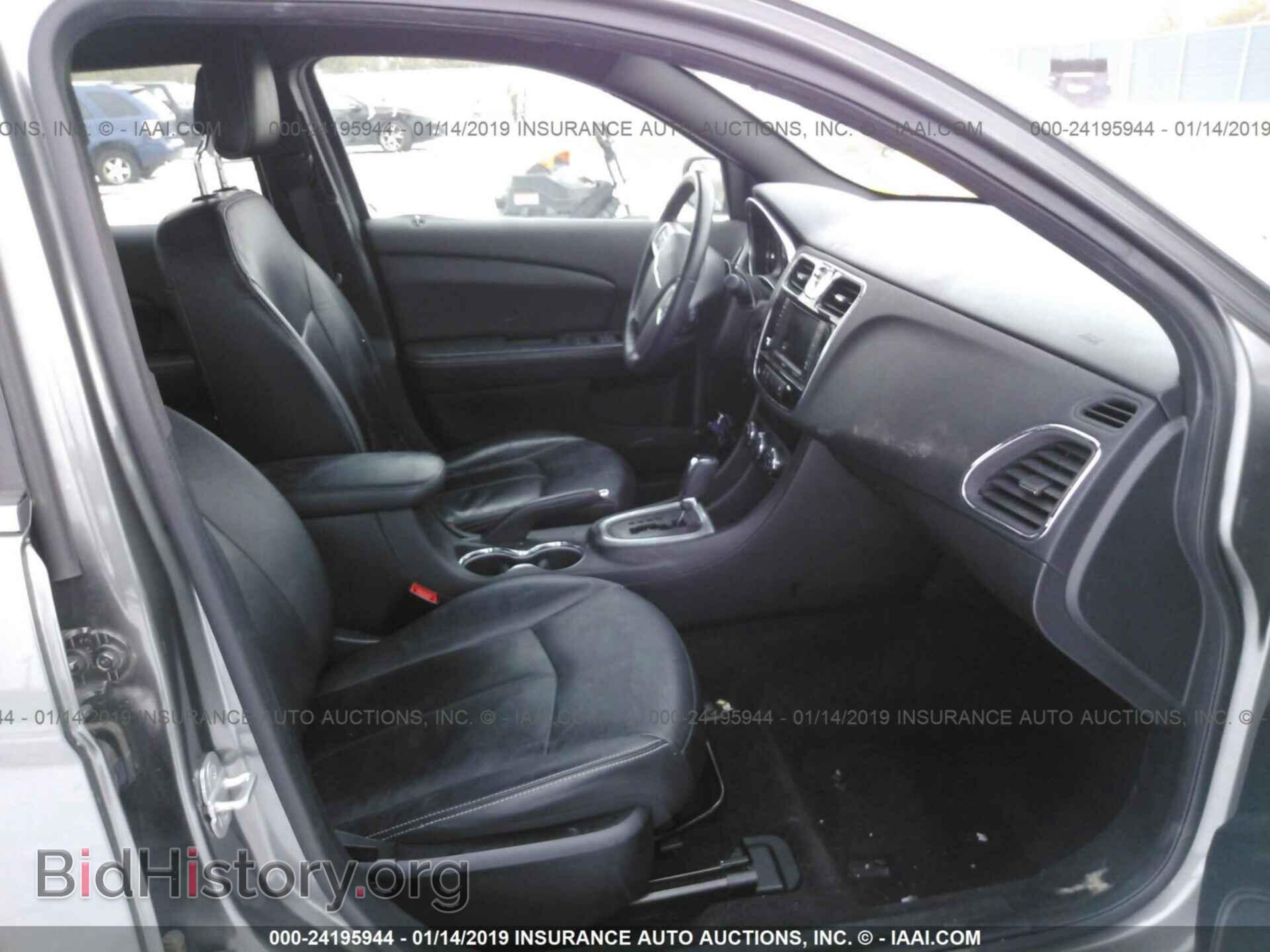 2012 CHRYSLER 200 - VIN: 1C3CCBCB3CN307395 - Фото 5