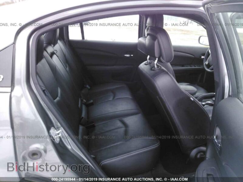2012 Chrysler 200 (VIN 1C3CCBCB3CN307395) — фото 8 из 10