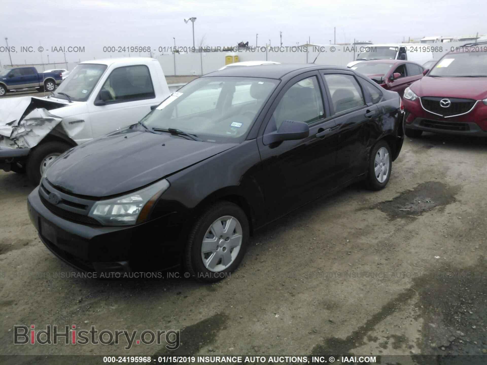 2010 FORD FOCUS - VIN: 1FAHP3EN7AW290732 - Фото 2