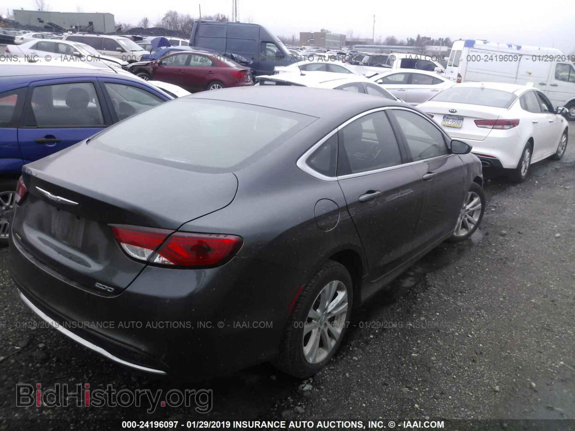 2016 CHRYSLER 200 - VIN: 1C3CCCAB3GN141037 - Фото 4