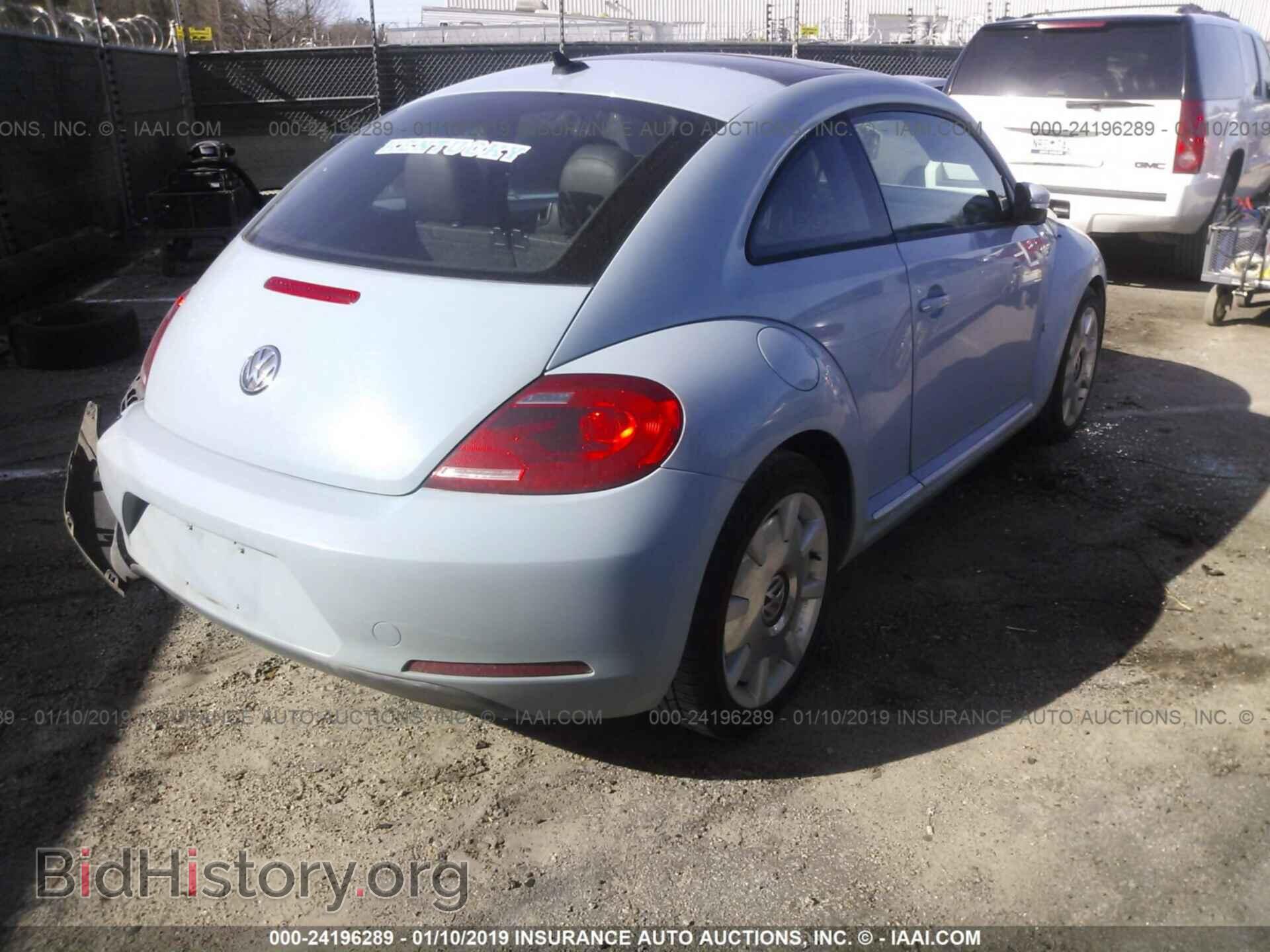 2012 VOLKSWAGEN BEETLE - VIN: 3VWHP7AT4CM638203 - Фото 4