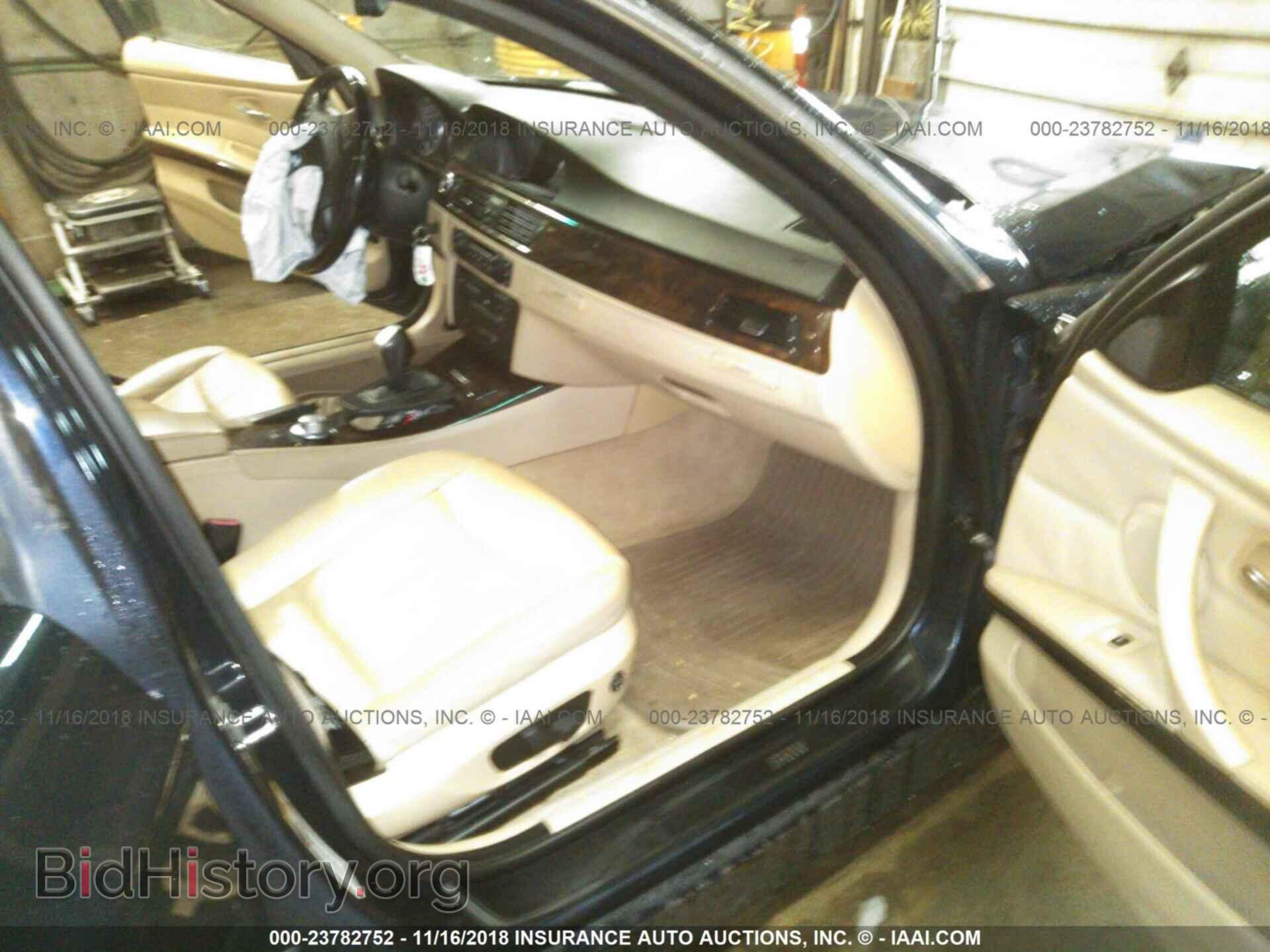 2006 BMW 330 - VIN: WBAVD33586KV67635 - Фото 5