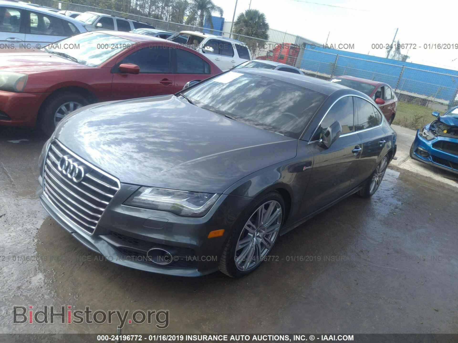 2013 AUDI A7 - VIN: WAU2GAFC8DN135650 - Photo 2