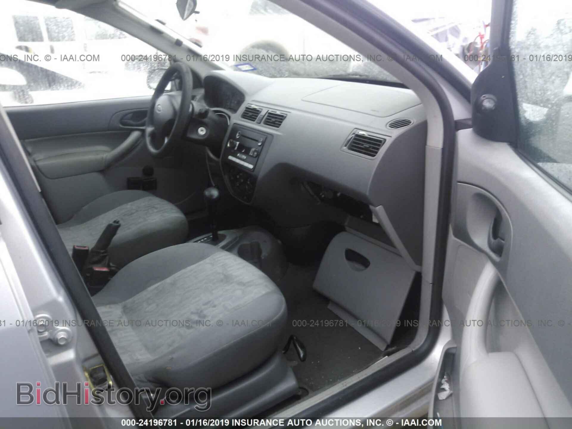 2005 FORD FOCUS - VIN: 1FAFP34N05W121909 - Фото 5