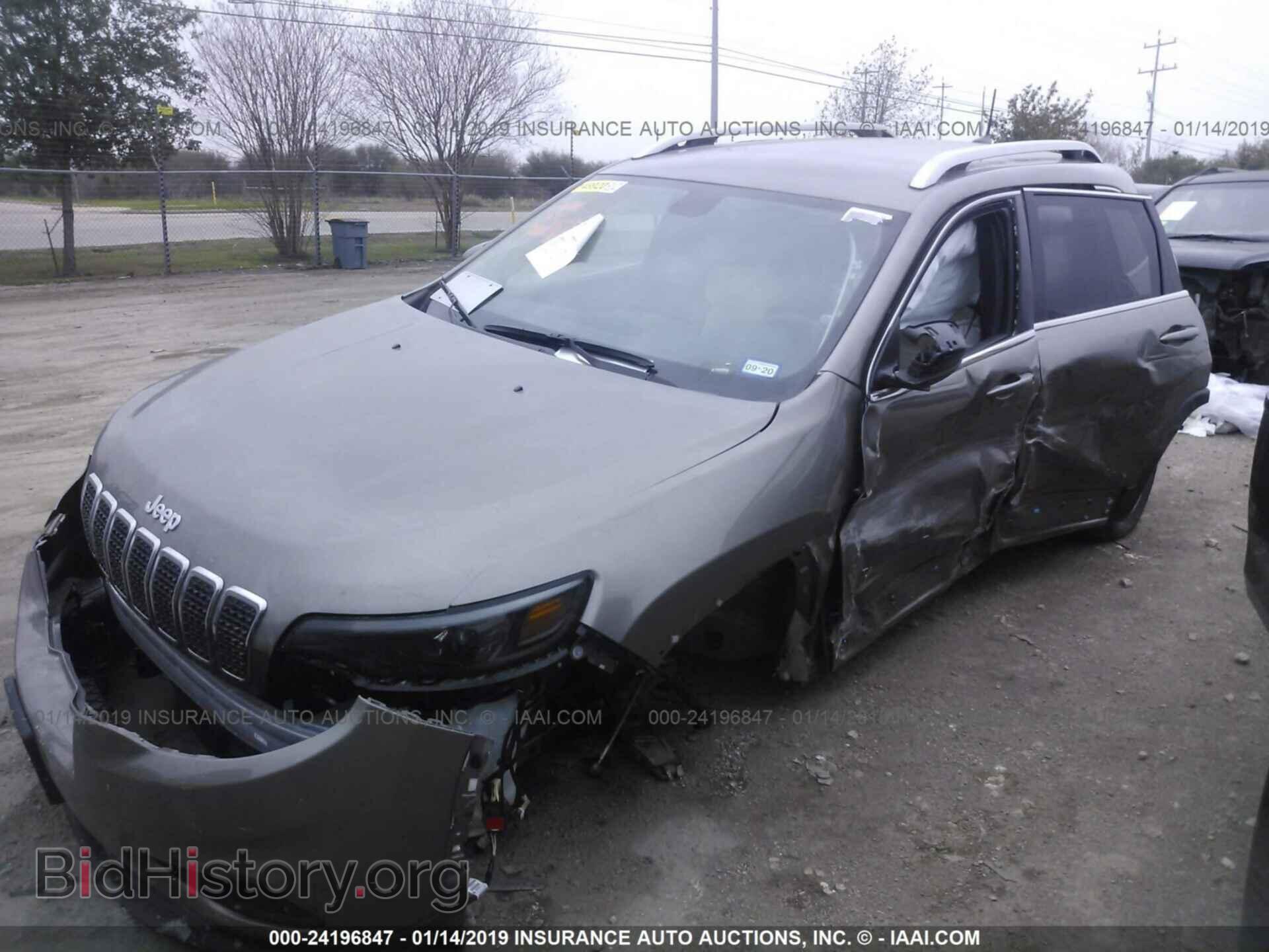 2019 JEEP CHEROKEE - VIN: 1C4PJLCB5KD285395 - Фото 2