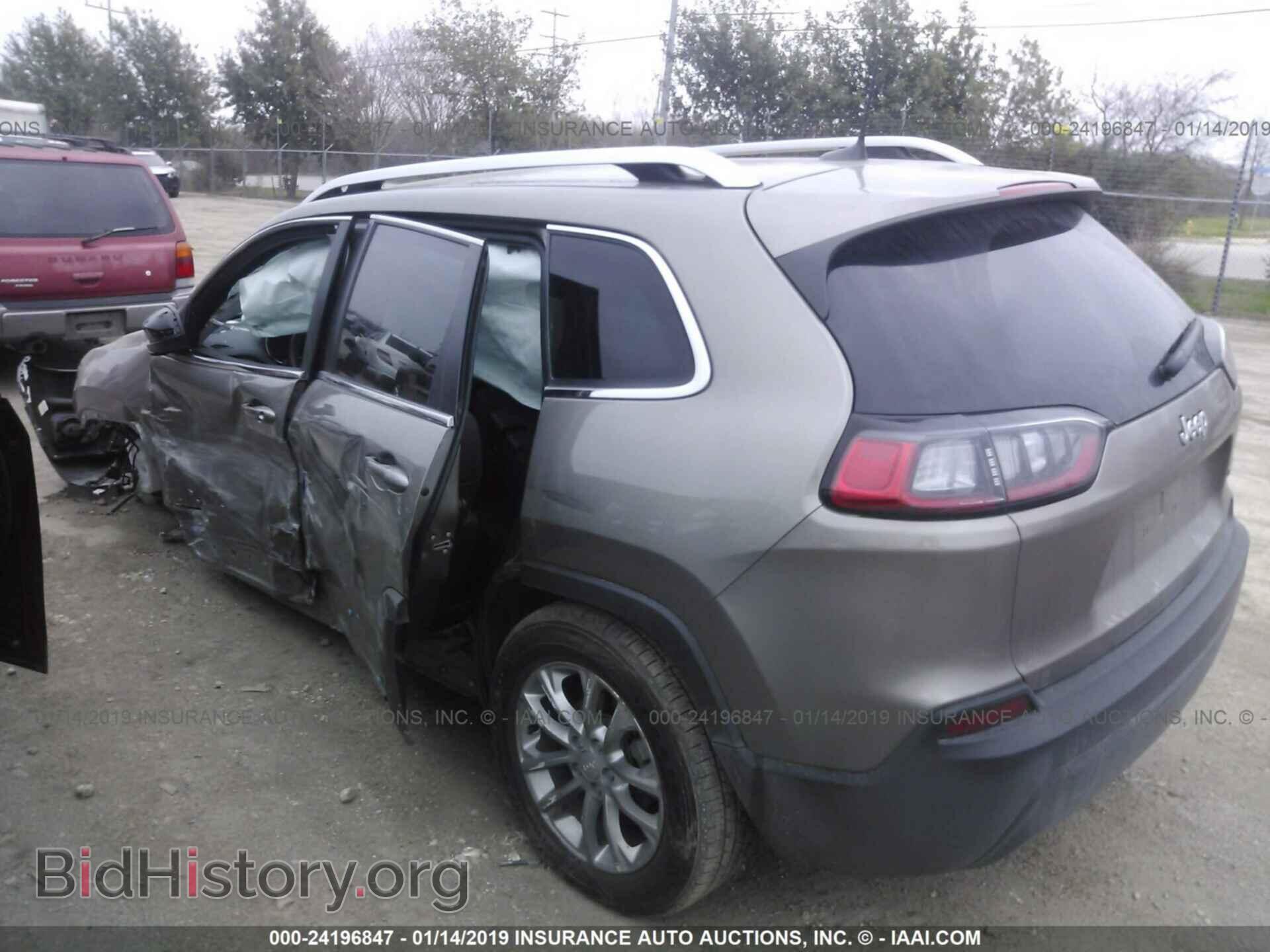 2019 JEEP CHEROKEE - VIN: 1C4PJLCB5KD285395 - Фото 3