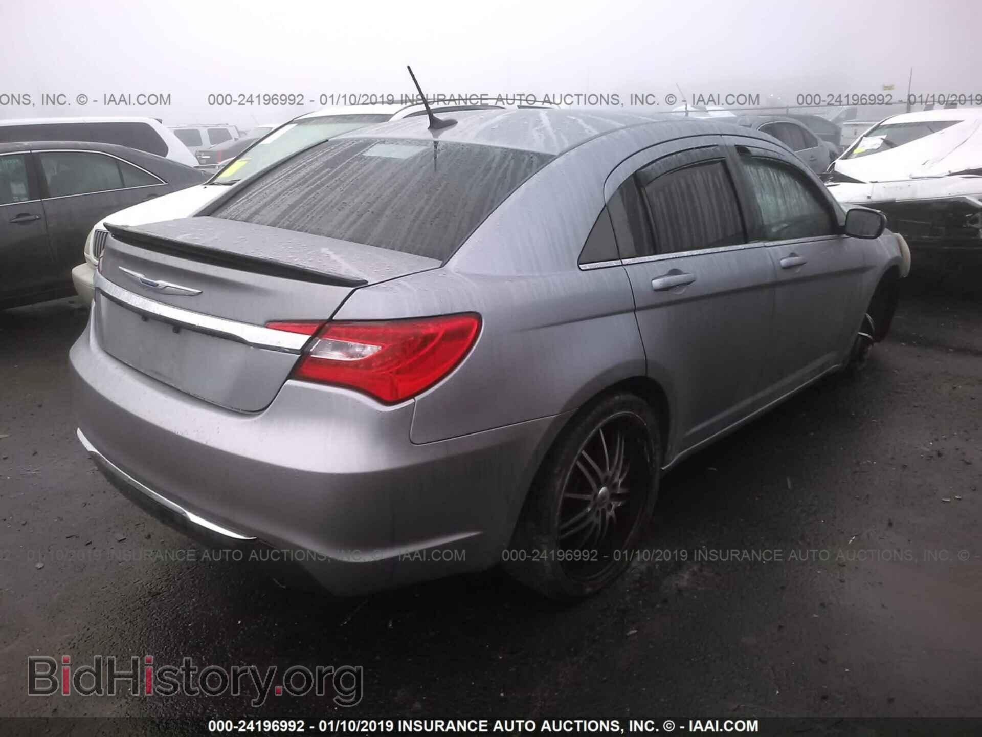 2013 CHRYSLER 200 - VIN: 1C3CCBAG3DN739209 - Фото 4