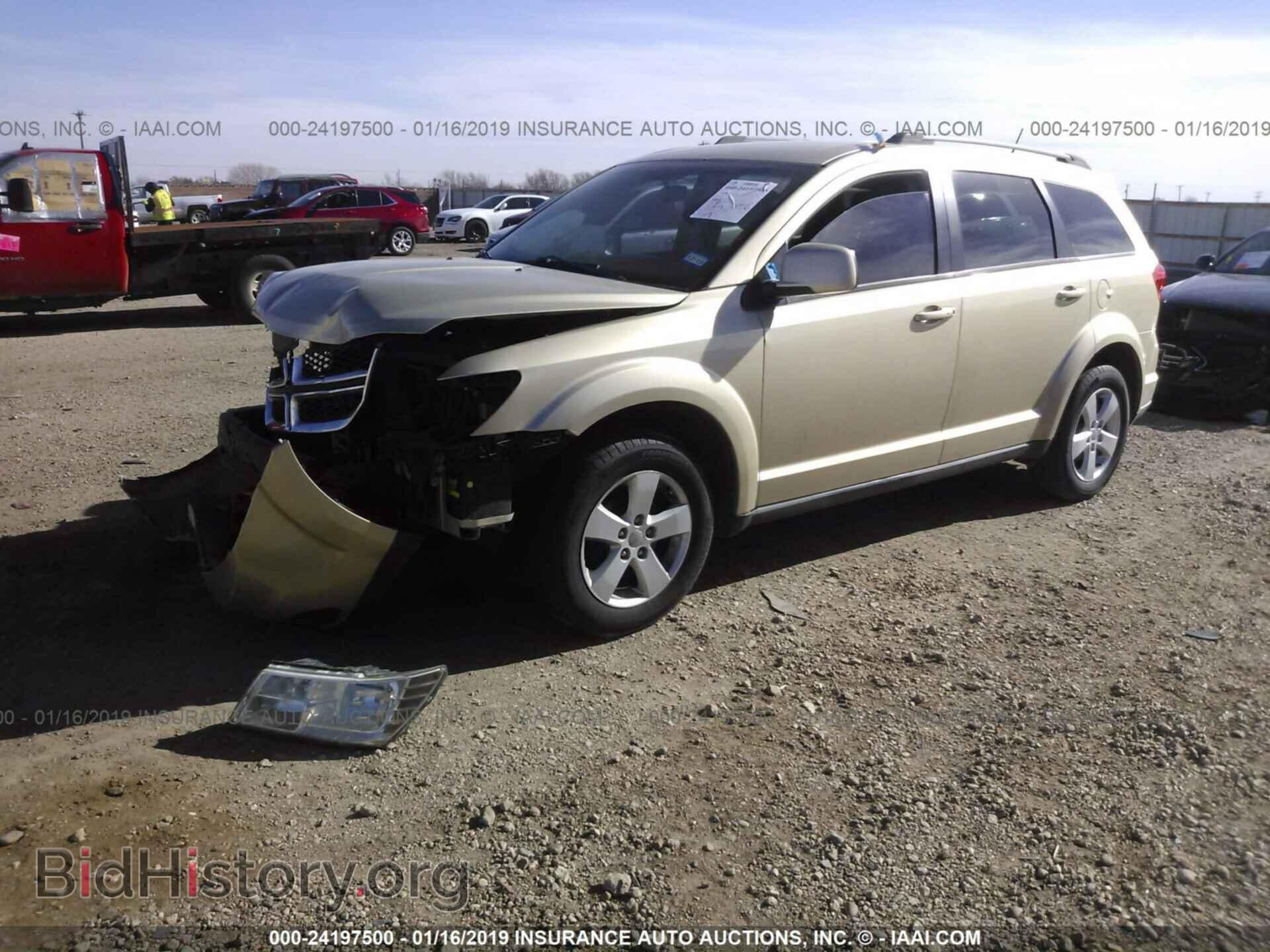 2011 DODGE JOURNEY - VIN: 3D4PG1FG1BT561952 - Photo 2