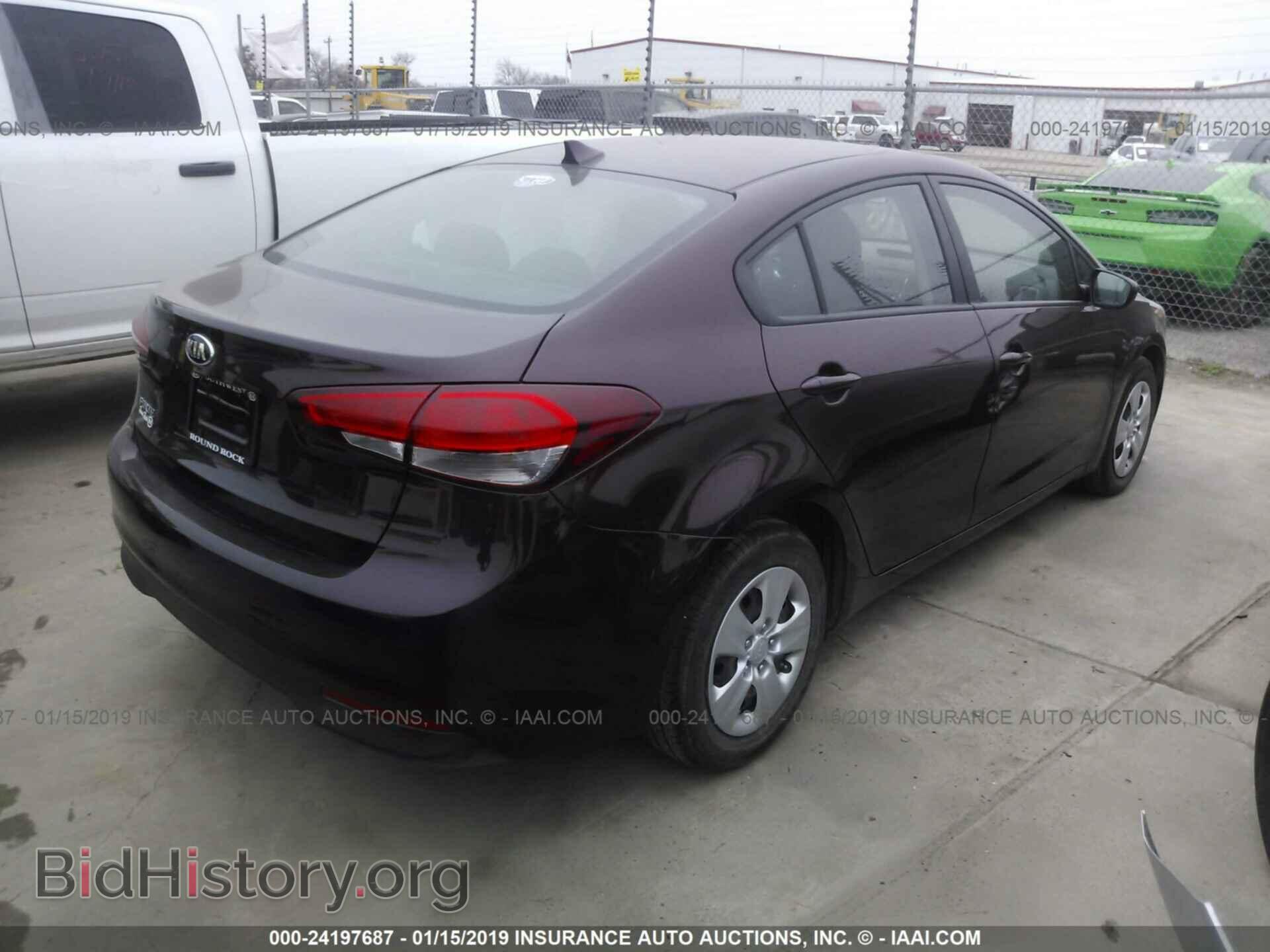 2017 KIA FORTE - VIN: 3KPFK4A78HE152103 - Фото 4