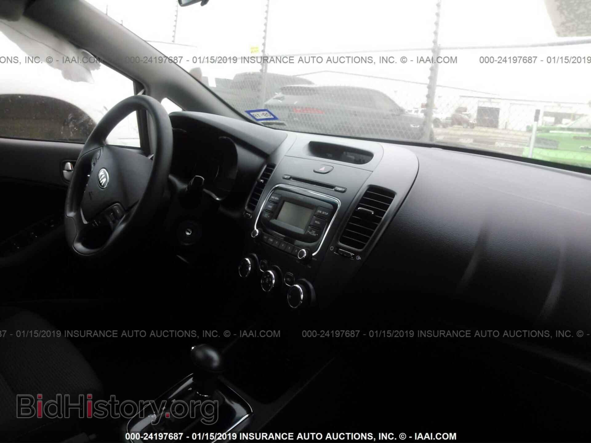 2017 KIA FORTE - VIN: 3KPFK4A78HE152103 - Фото 5