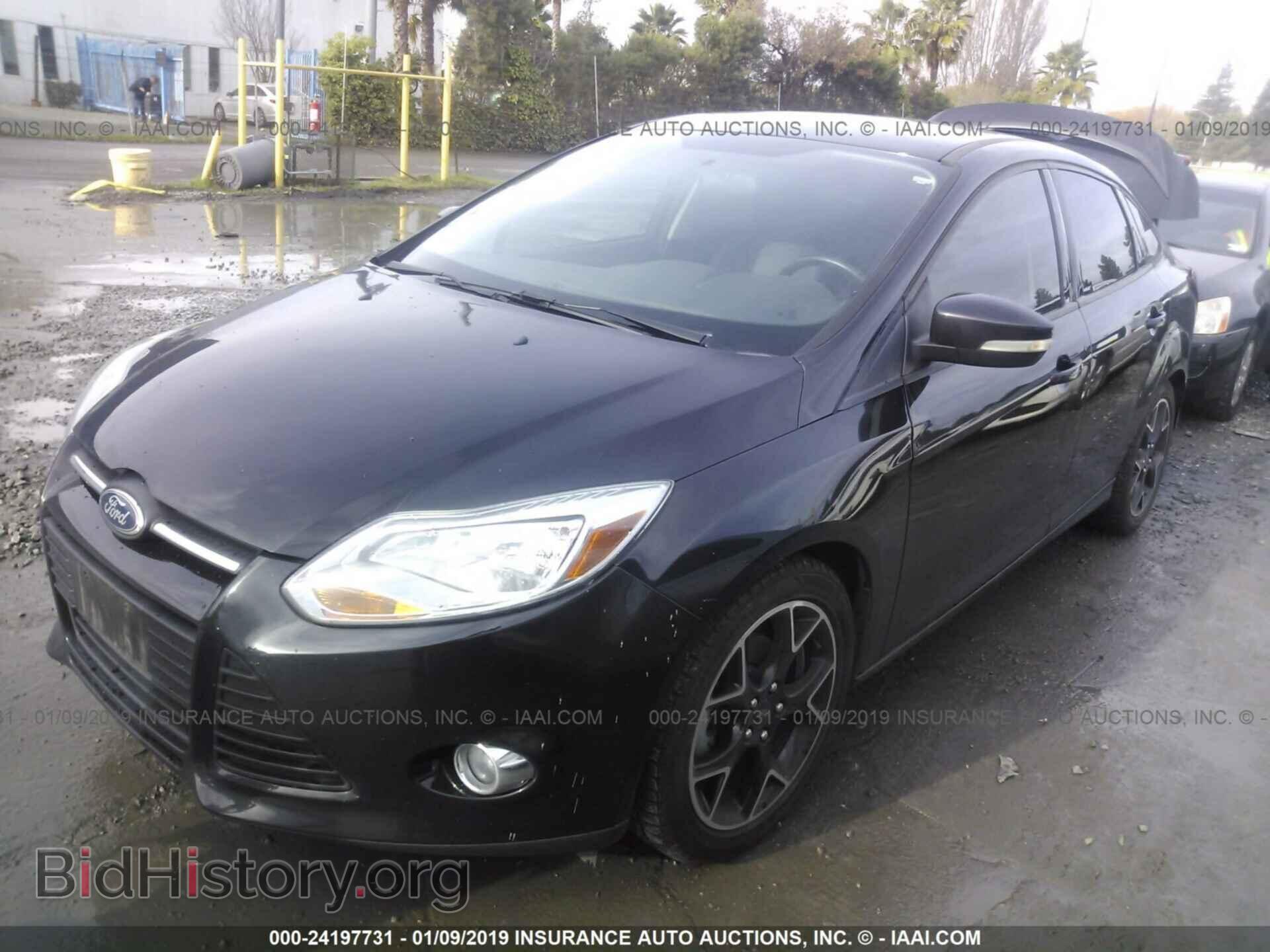 2013 FORD FOCUS - VIN: 1FADP3F23DL319636 - Фото 2