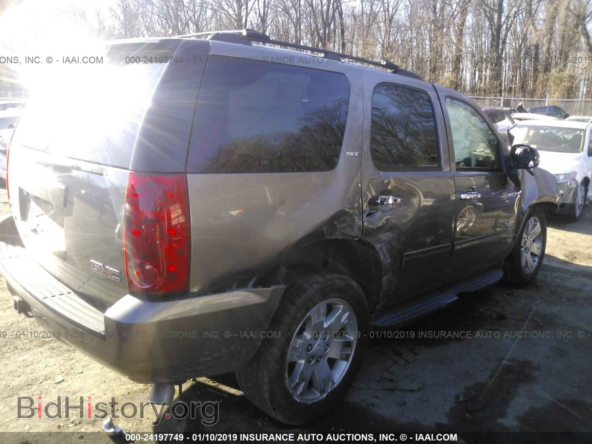 2011 GMC YUKON - VIN: 1GKS2CE06BR220212 - Фото 4