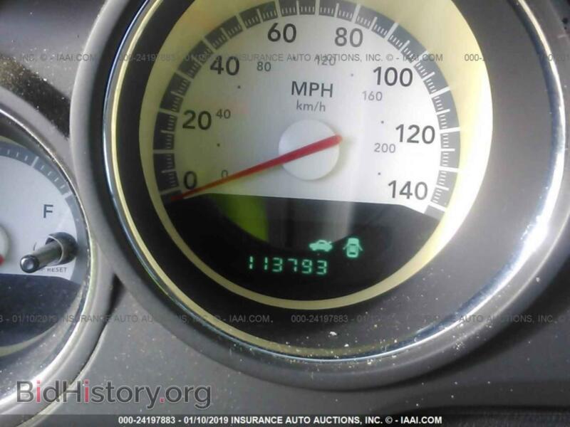 2010 Dodge CHALLENGER (VIN 2B3CJ4DV9AH194923) — photo 7 of 10