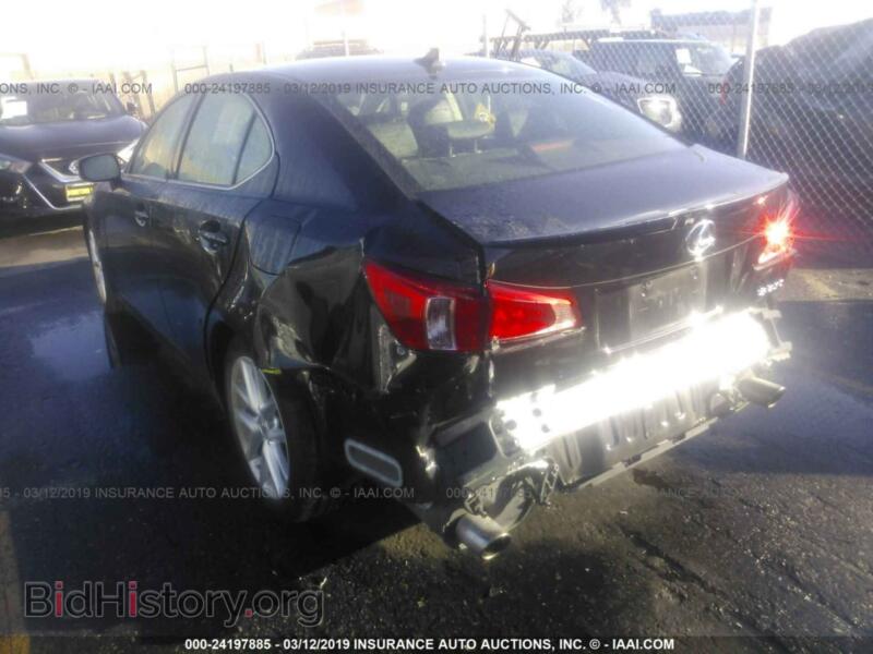 2012 Lexus IS (VIN JTHBF5C25C5180261) — фото 3 из 10