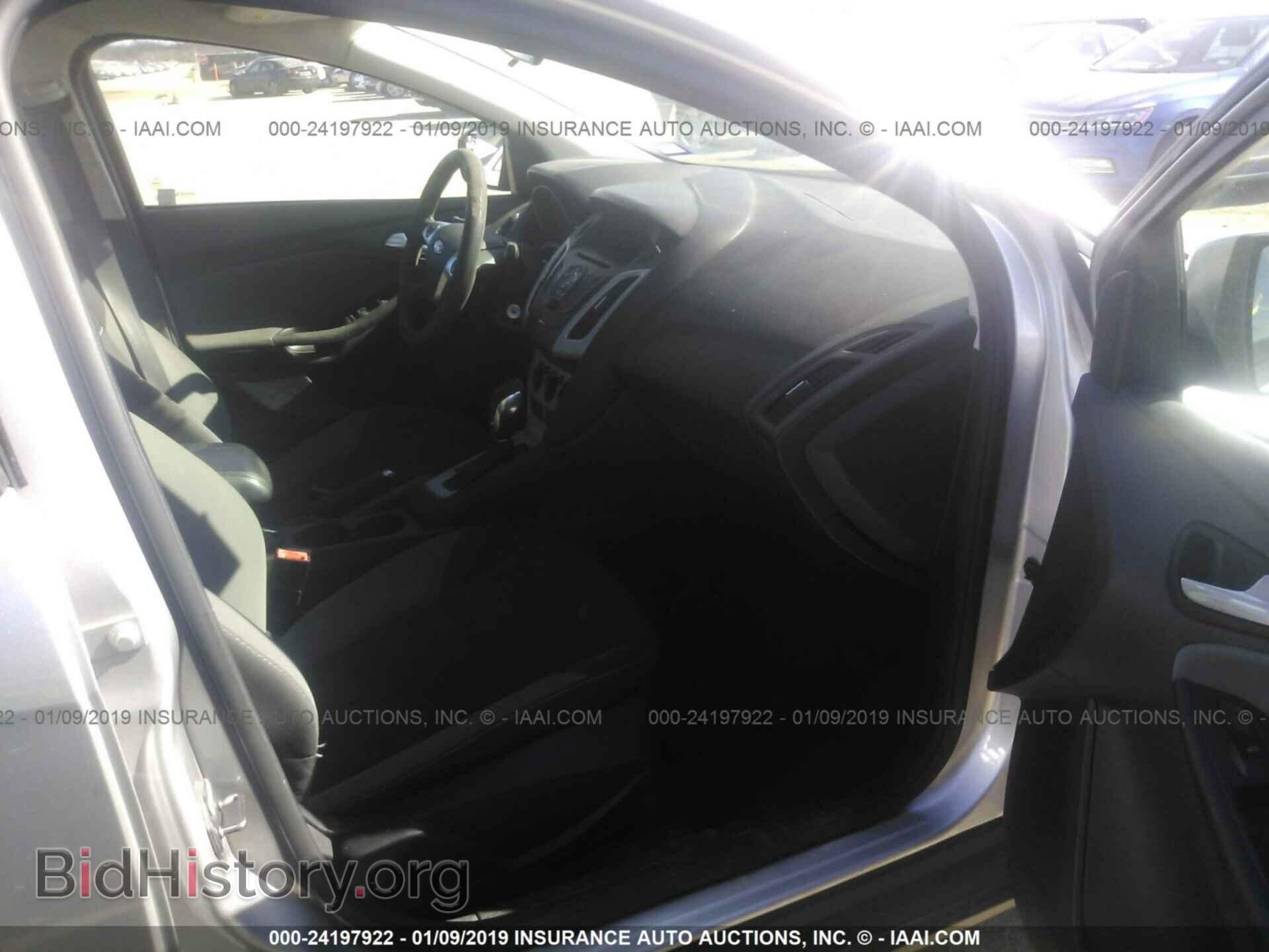 2013 FORD FOCUS - VIN: 1FADP3F21DL300888 - Photo 5