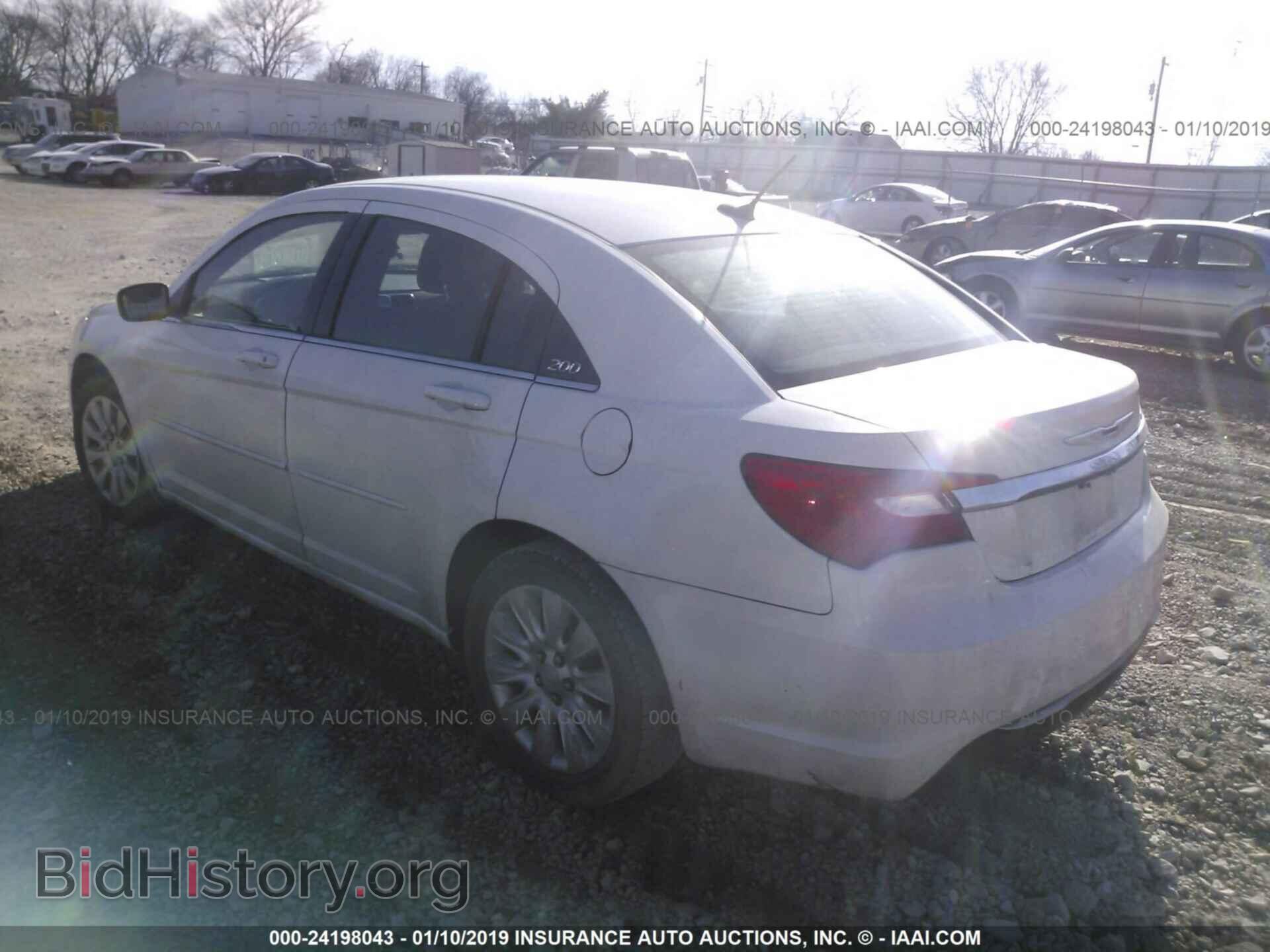 2012 CHRYSLER 200 - VIN: 1C3CCBAB1CN208576 - Фото 3