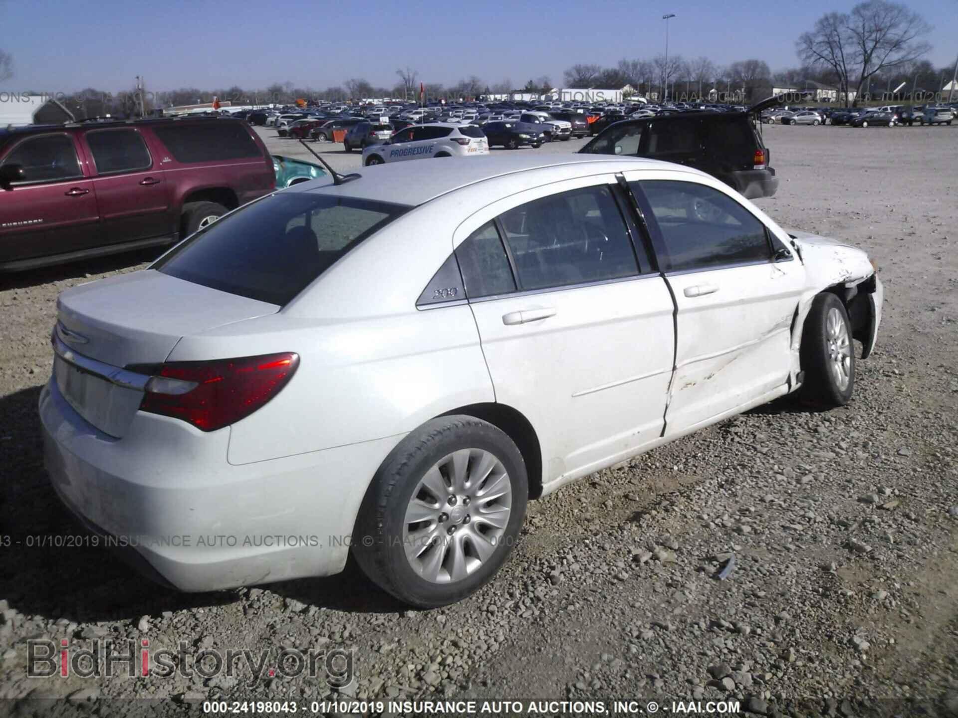 2012 CHRYSLER 200 - VIN: 1C3CCBAB1CN208576 - Фото 4