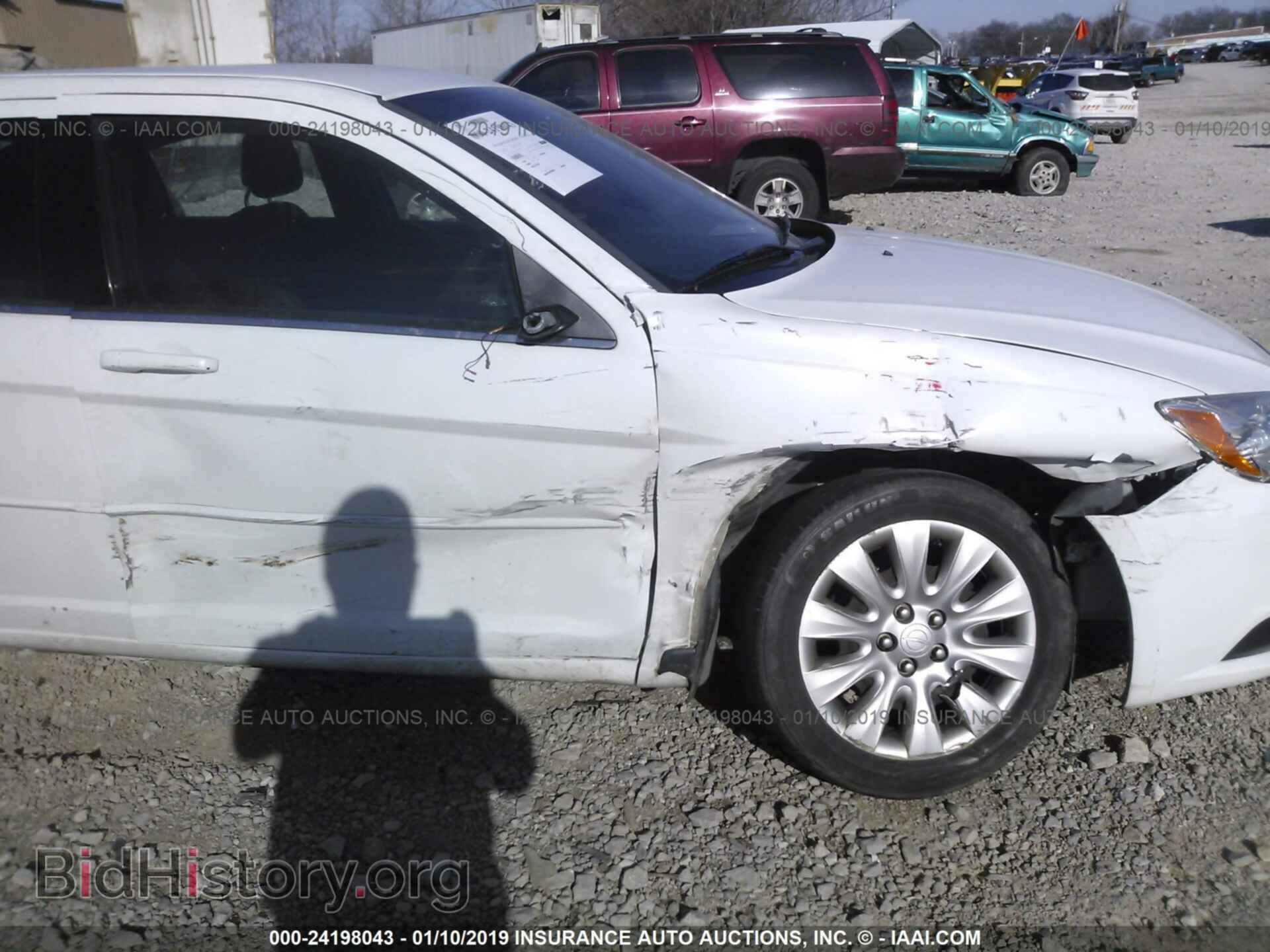 2012 CHRYSLER 200 - VIN: 1C3CCBAB1CN208576 - Фото 6