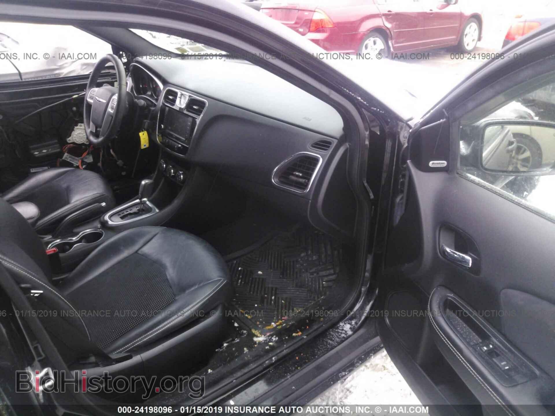 2013 CHRYSLER 200 - VIN: 1C3CCBCGXDN745148 - Фото 5