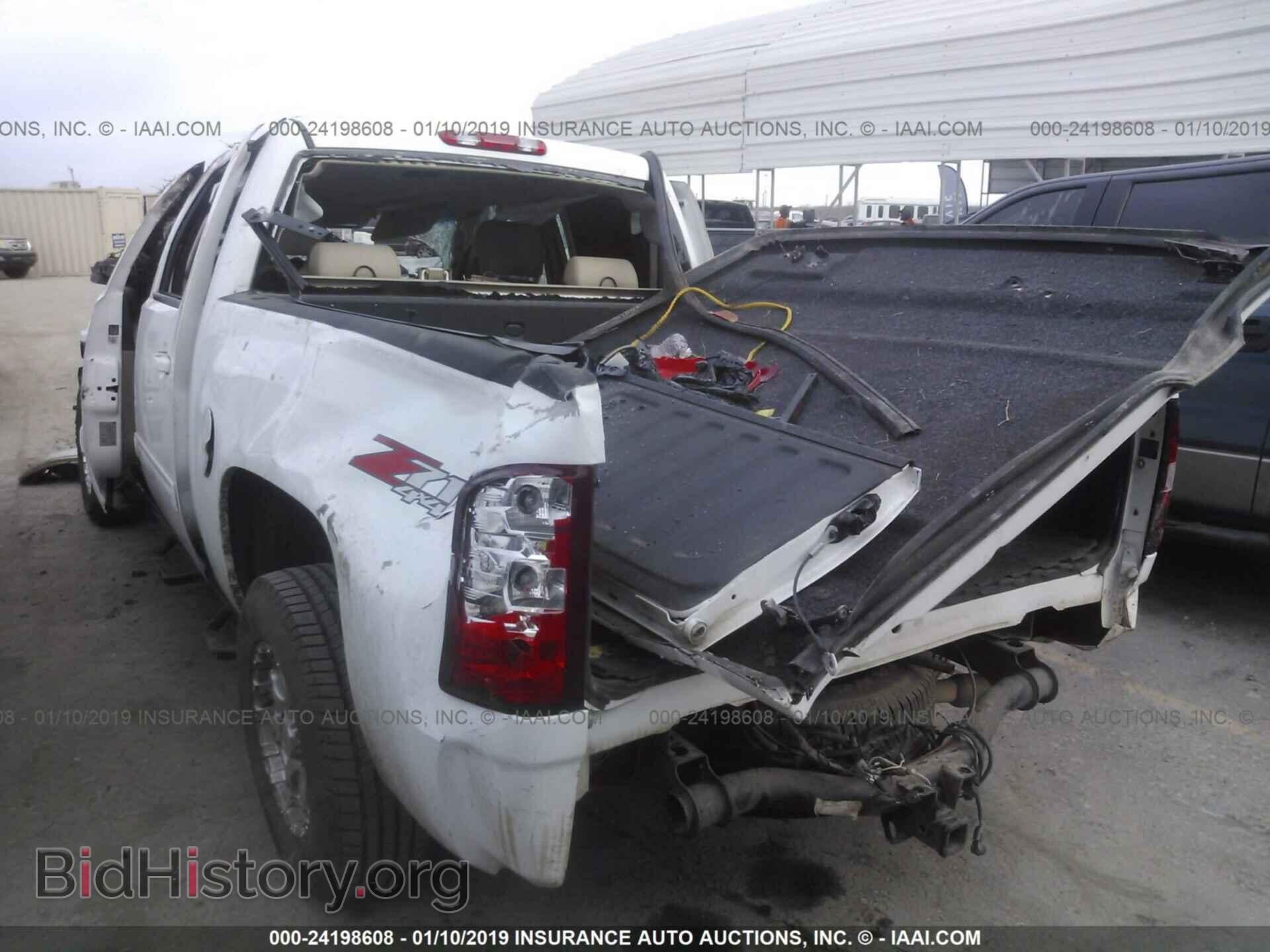 2012 CHEVROLET SILVERADO - VIN: 3GCPKTE72CG218151 - Фото 3