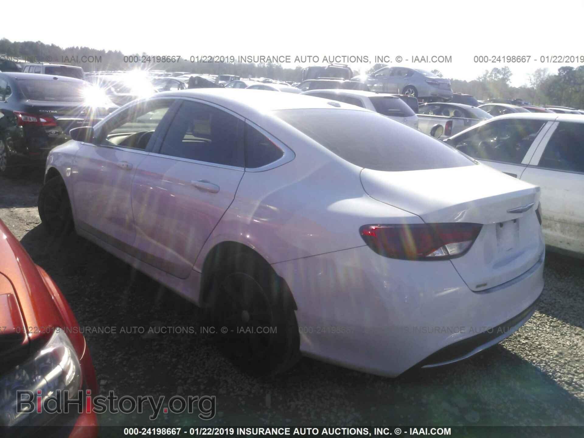 2015 CHRYSLER 200 - VIN: 1C3CCCAB2FN705226 - Photo 3