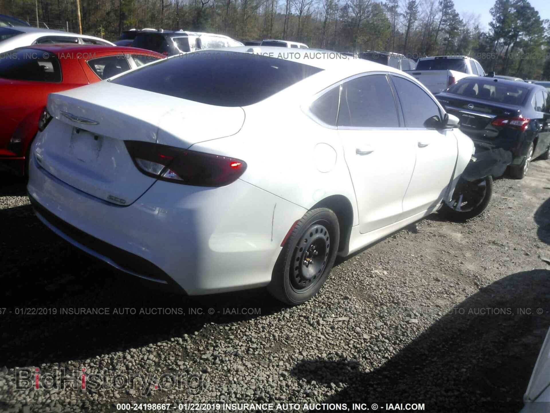 2015 CHRYSLER 200 - VIN: 1C3CCCAB2FN705226 - Photo 4