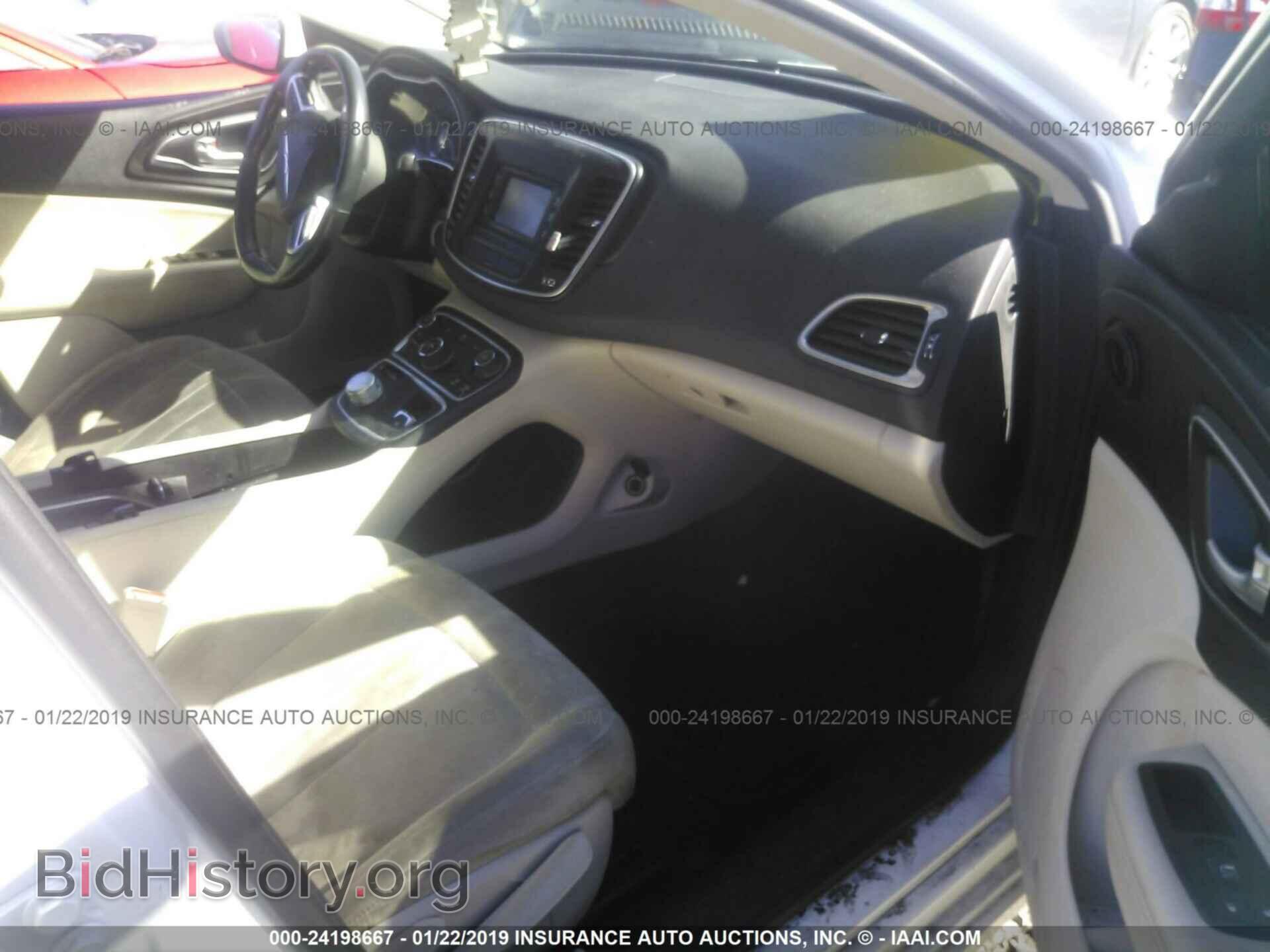 2015 CHRYSLER 200 - VIN: 1C3CCCAB2FN705226 - Photo 5