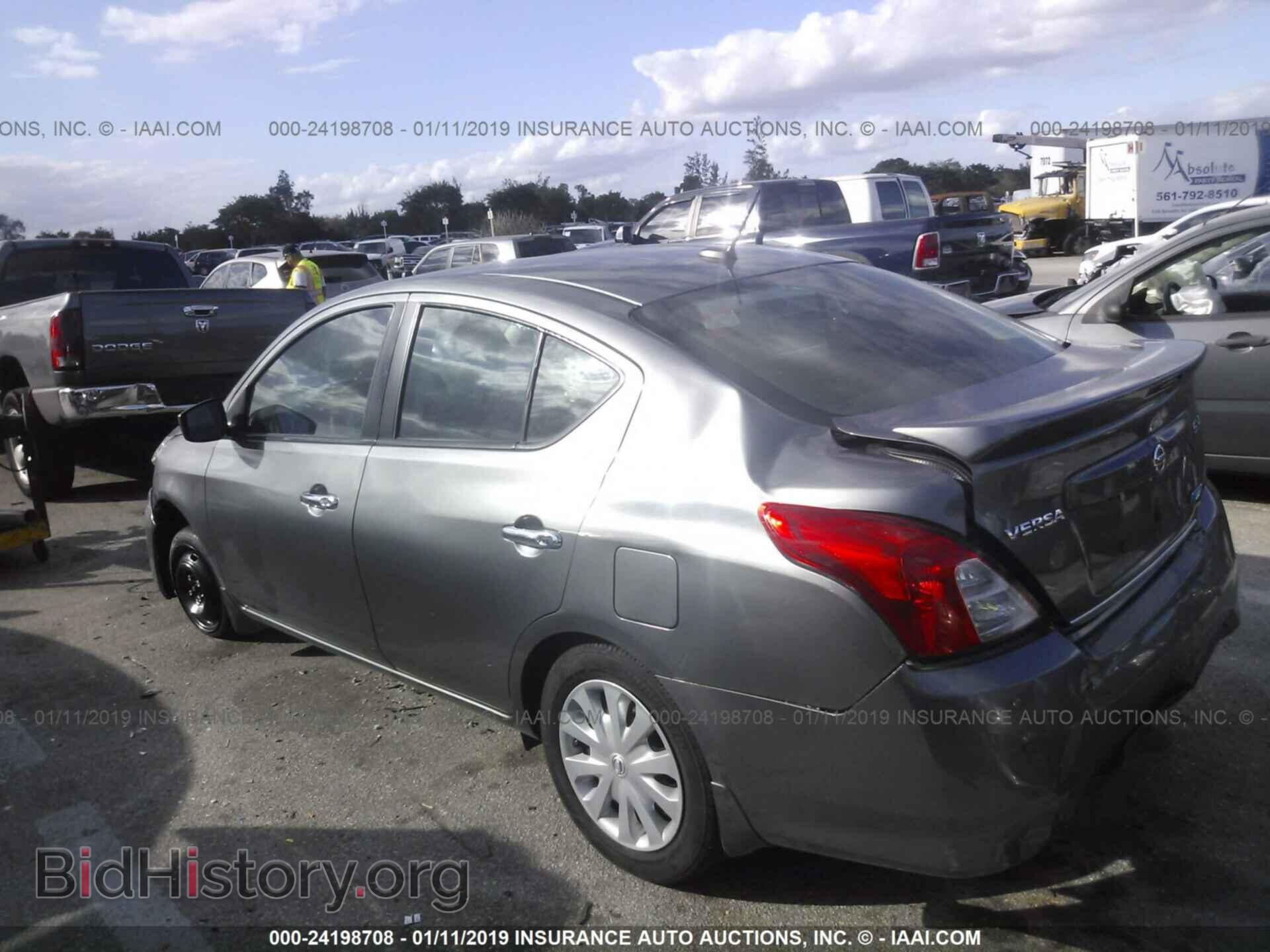 2016 NISSAN VERSA - VIN: 3N1CN7AP0GL819318 - Photo 3