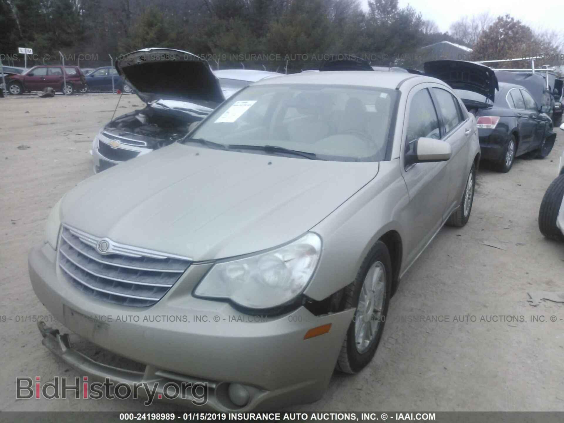 2008 CHRYSLER SEBRING - VIN: 1C3LC66KX8N212679 - Фото 2
