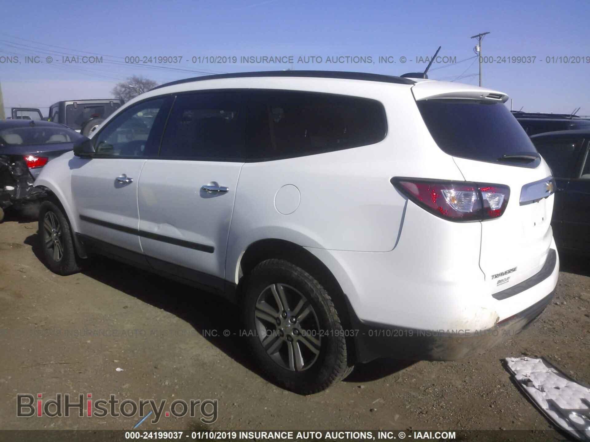 2017 CHEVROLET TRAVERSE - VIN: 1GNKRFED5HJ249727 - Фото 3