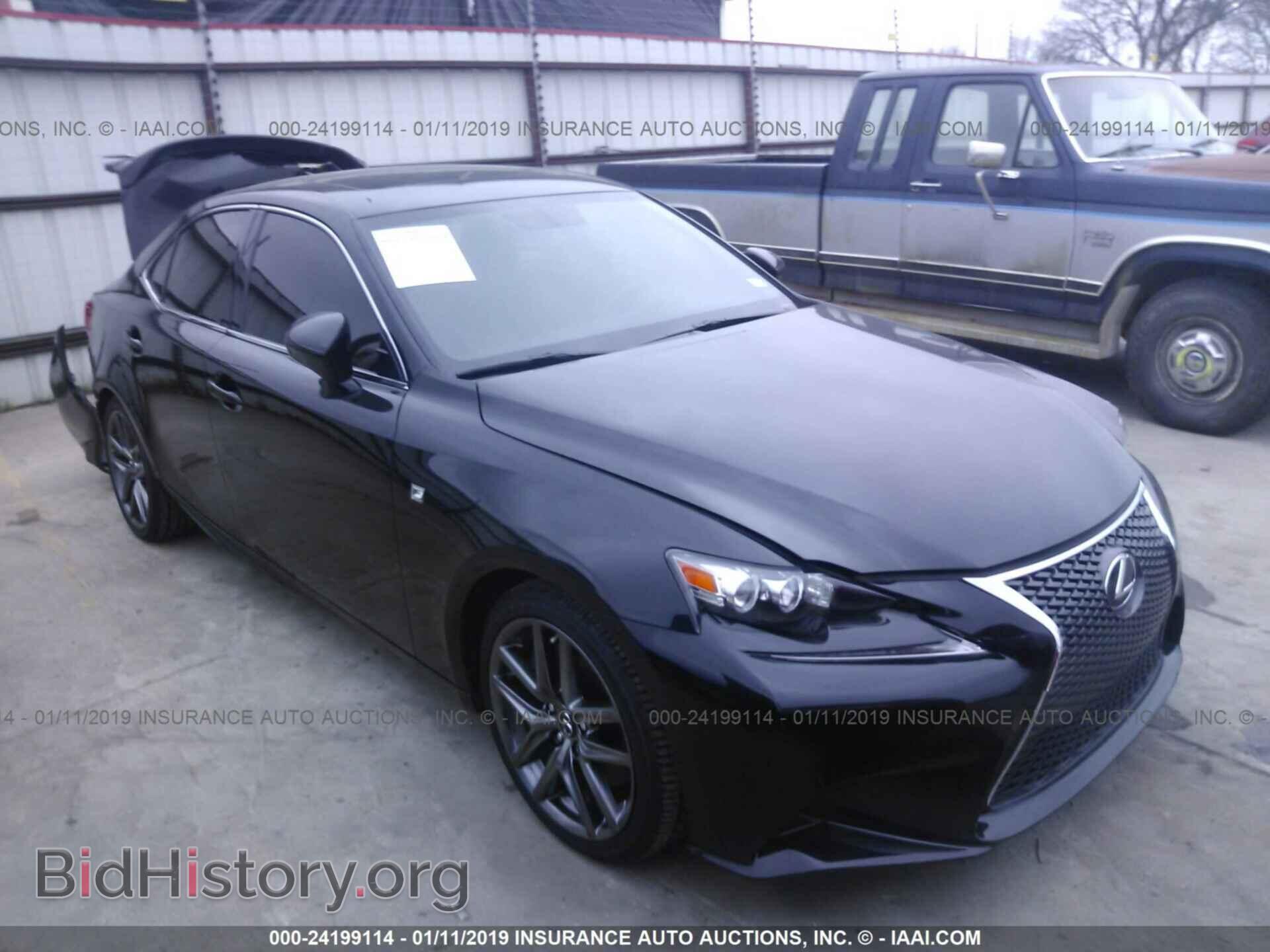 Фотография JTHBE1D22F5022412 - LEXUS IS 2015