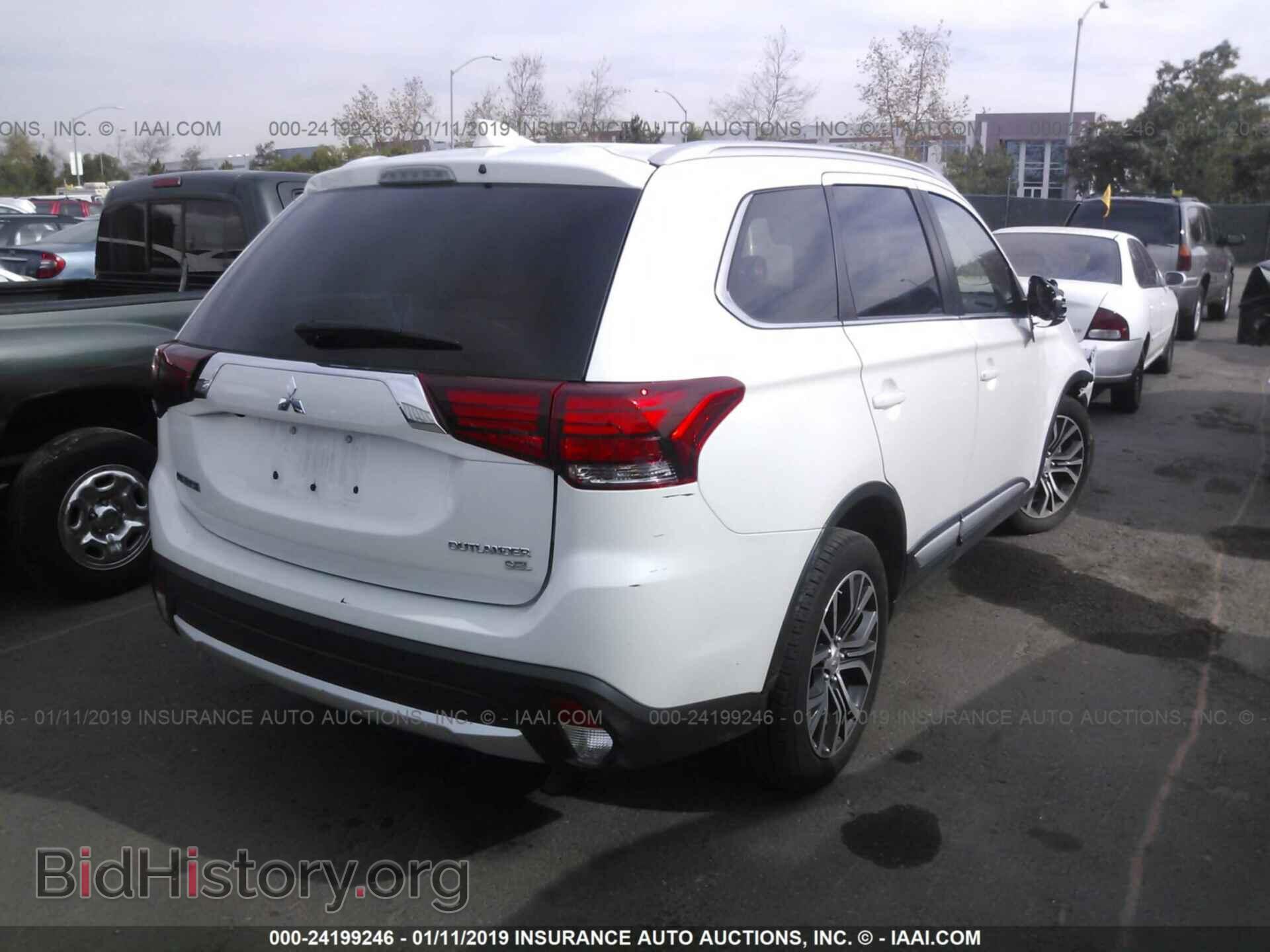 2017 MITSUBISHI OUTLANDER - VIN: JA4AD3A34HZ008073 - Фото 4