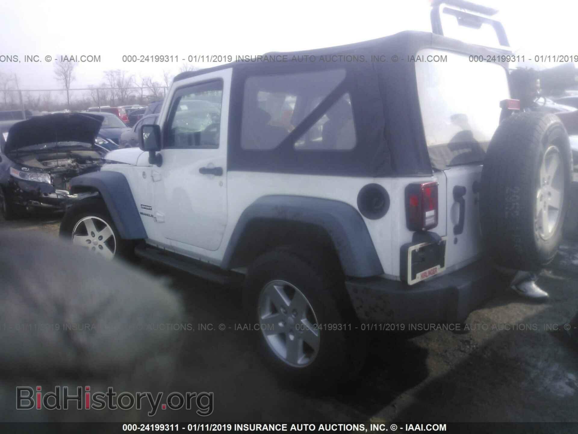 2011 JEEP WRANGLER - VIN: 1J4AA2D14BL620894 - Фото 3