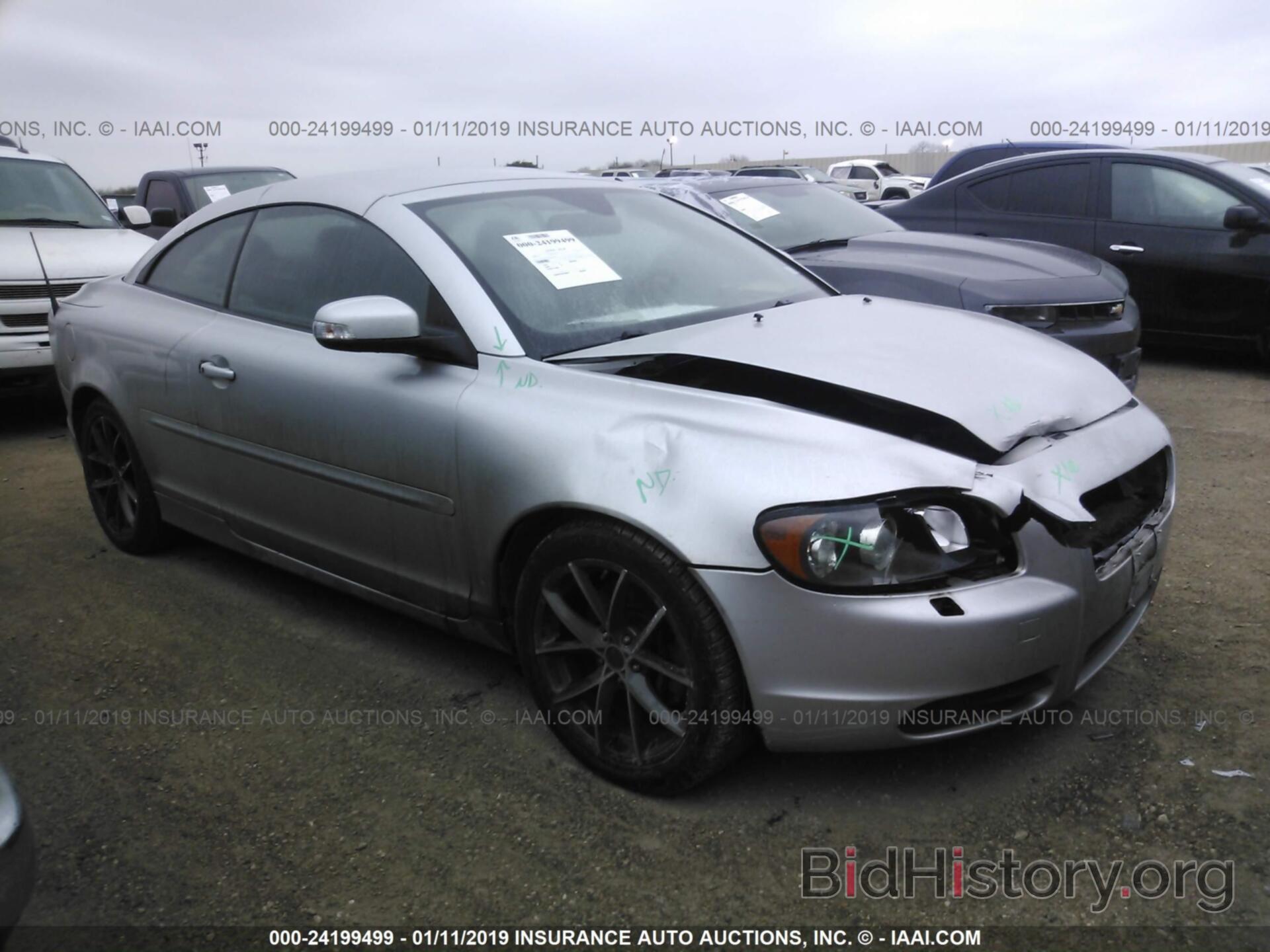 Photo YV1MC67279J075668 - VOLVO C70 2009