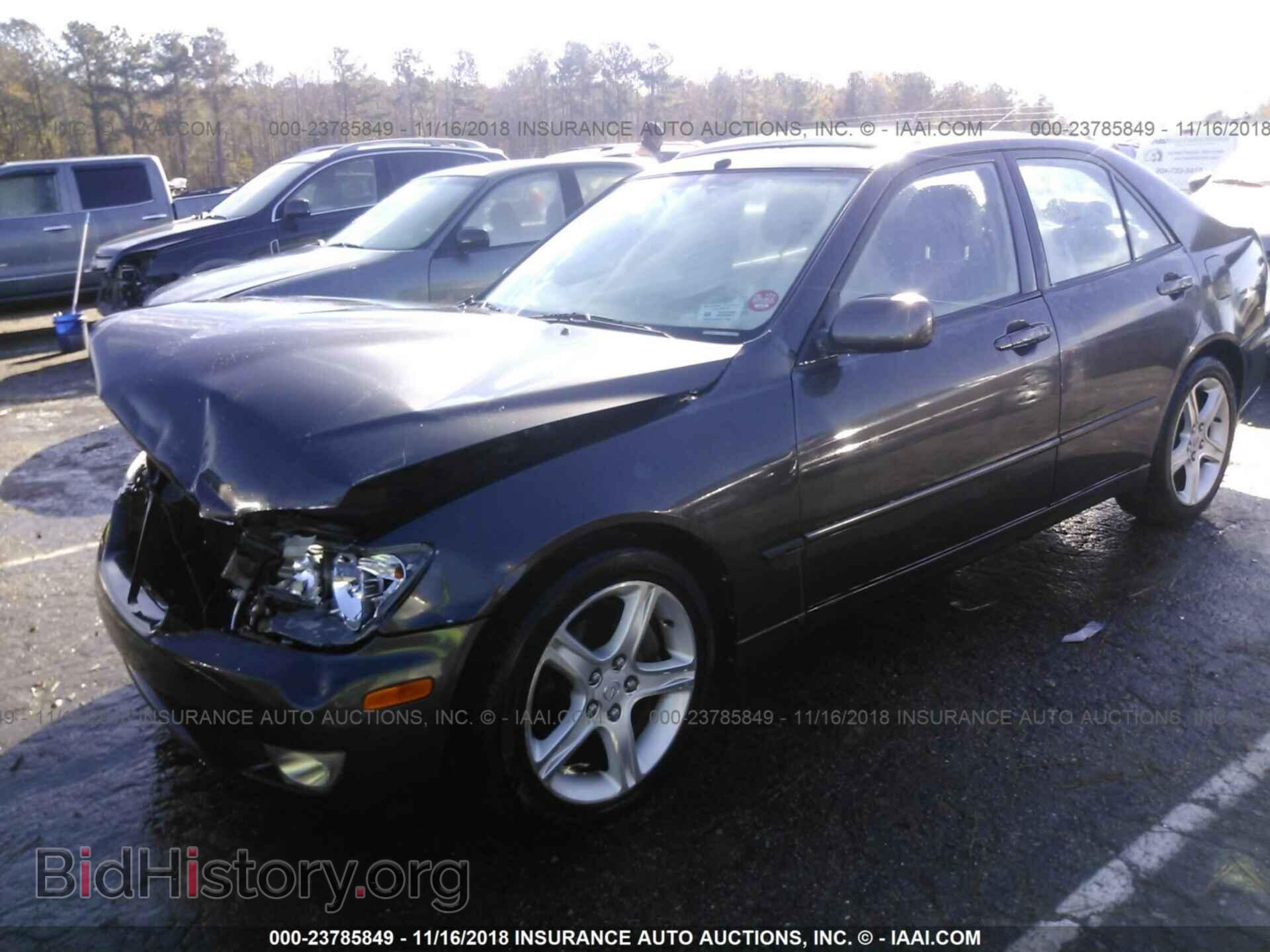 2001 LEXUS IS - VIN: JTHBD182X10018966 - Фото 2