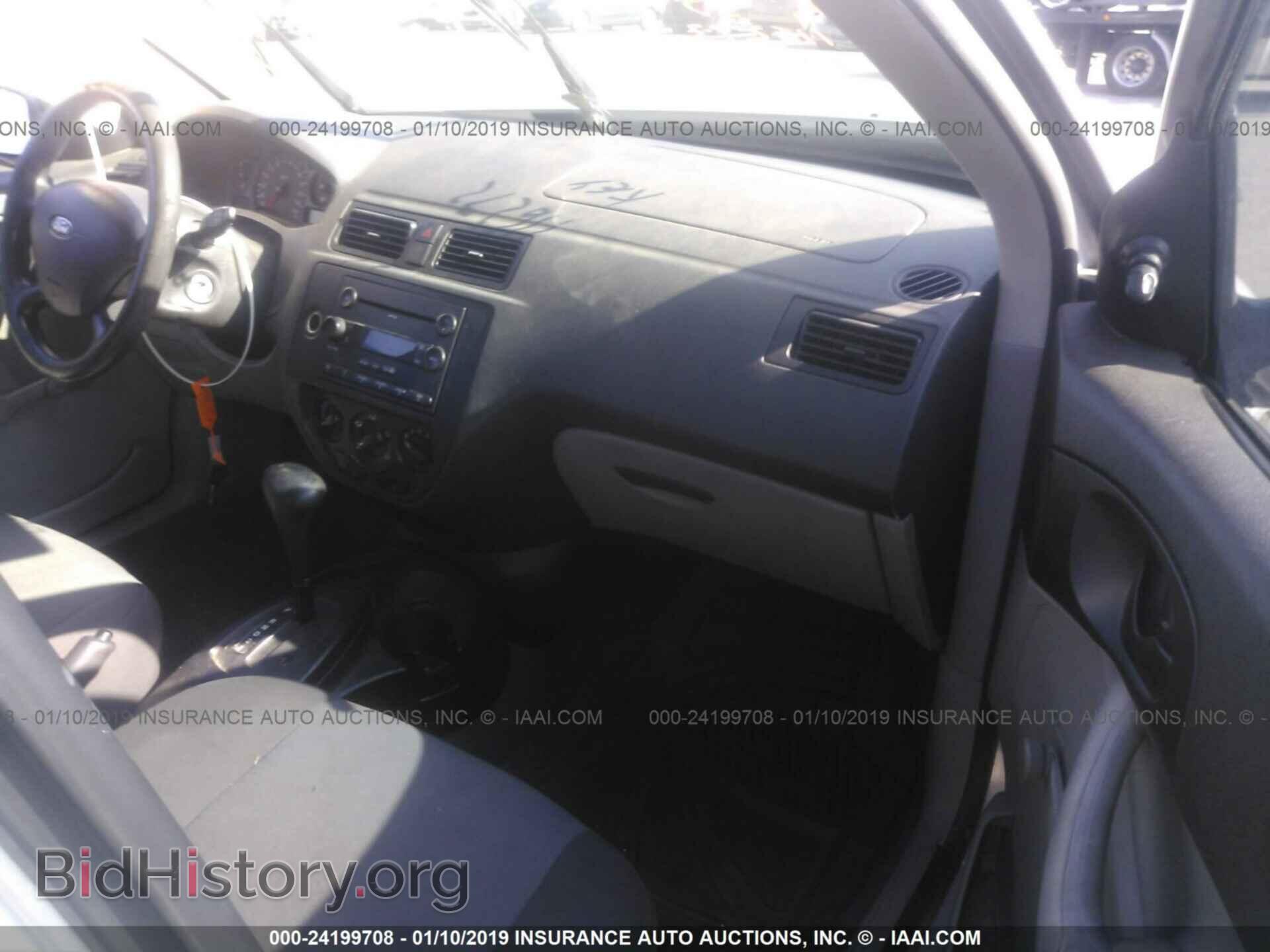 2006 FORD FOCUS - VIN: 1FAFP34N26W155805 - Фото 5