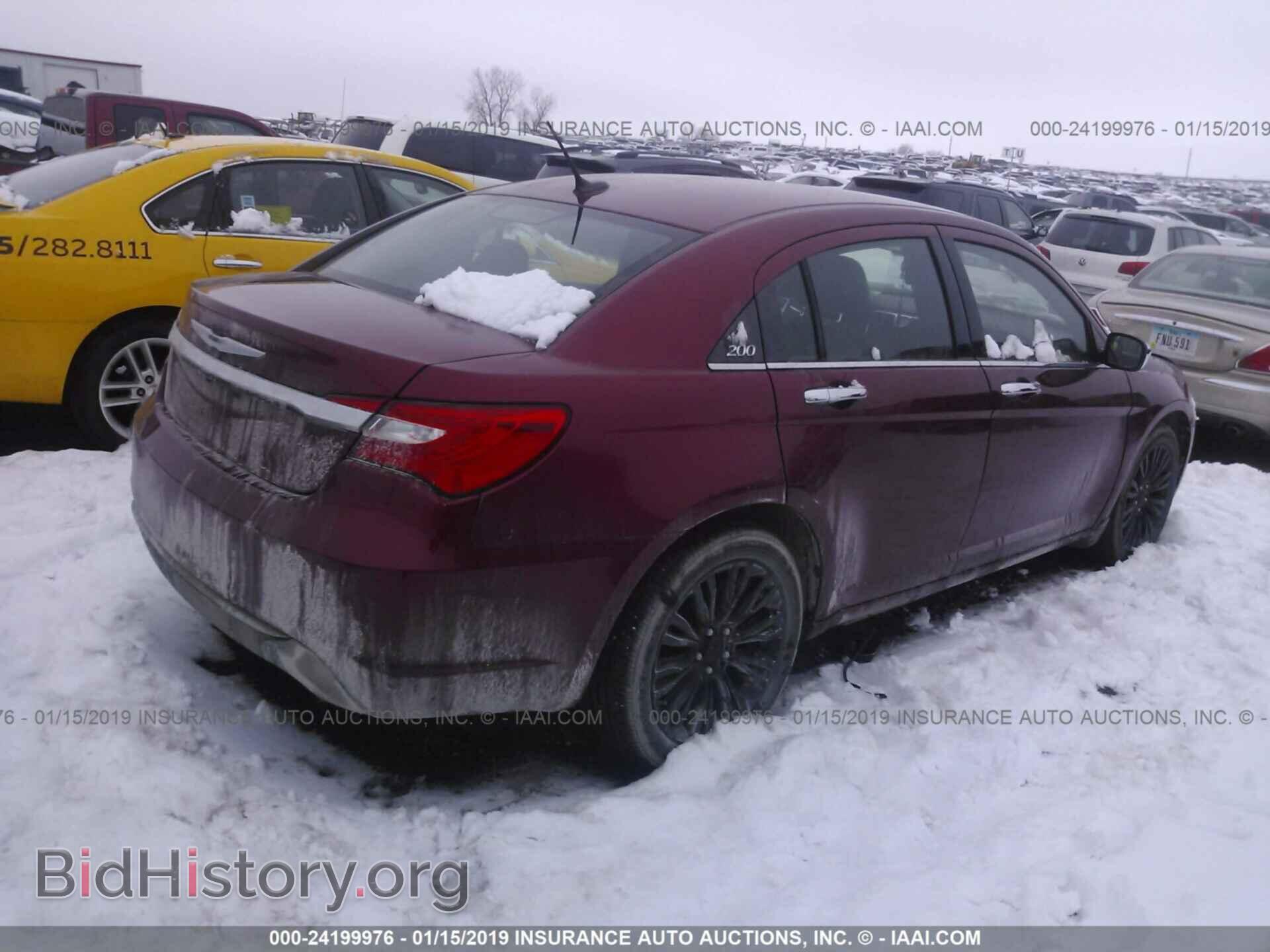 2012 CHRYSLER 200 - VIN: 1C3CCBCB1CN305712 - Photo 4
