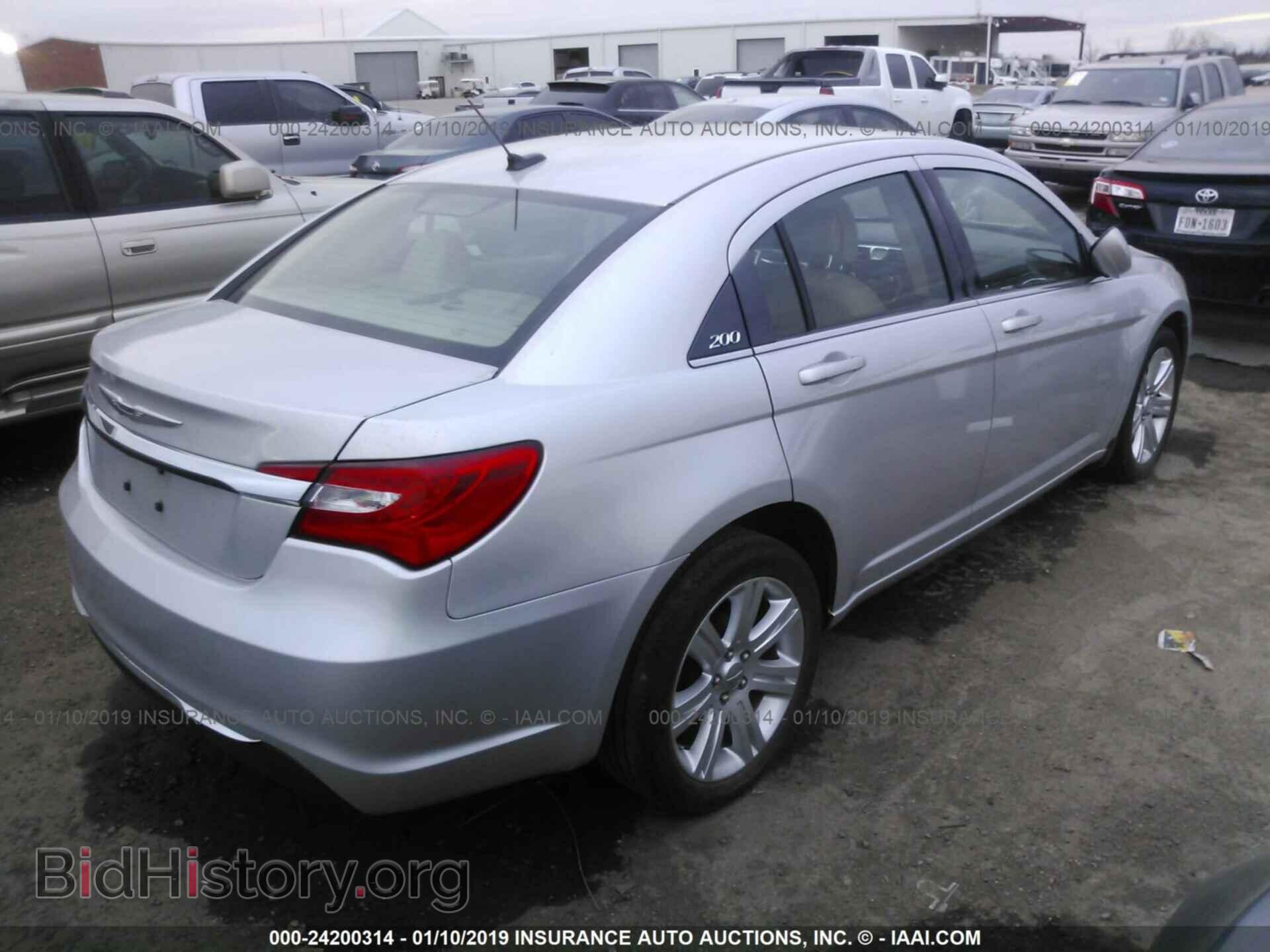 2012 CHRYSLER 200 - VIN: 1C3CCBBB7CN181186 - Photo 4