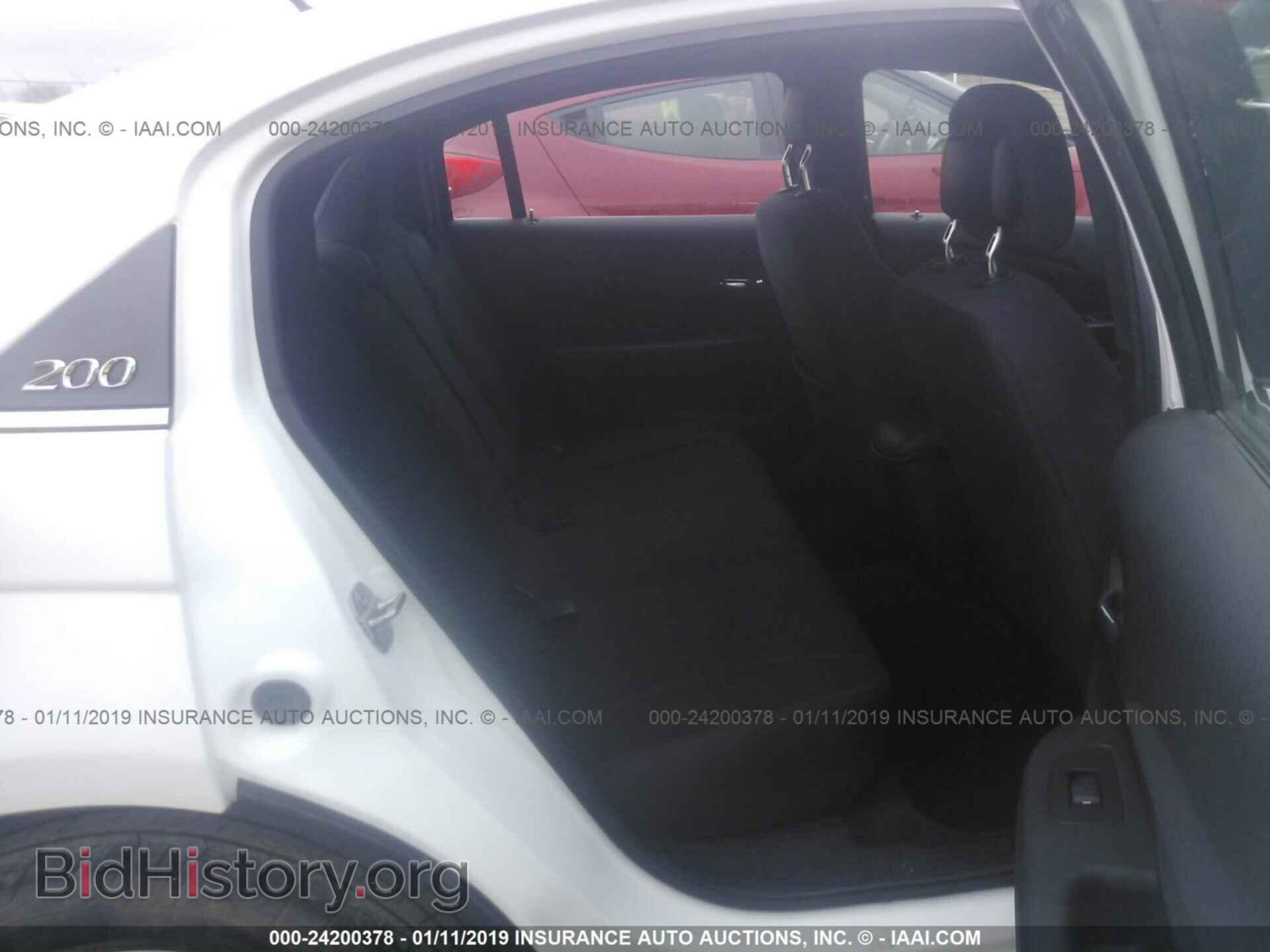 2013 CHRYSLER 200 - VIN: 1C3CCBBB7DN657082 - Фото 8