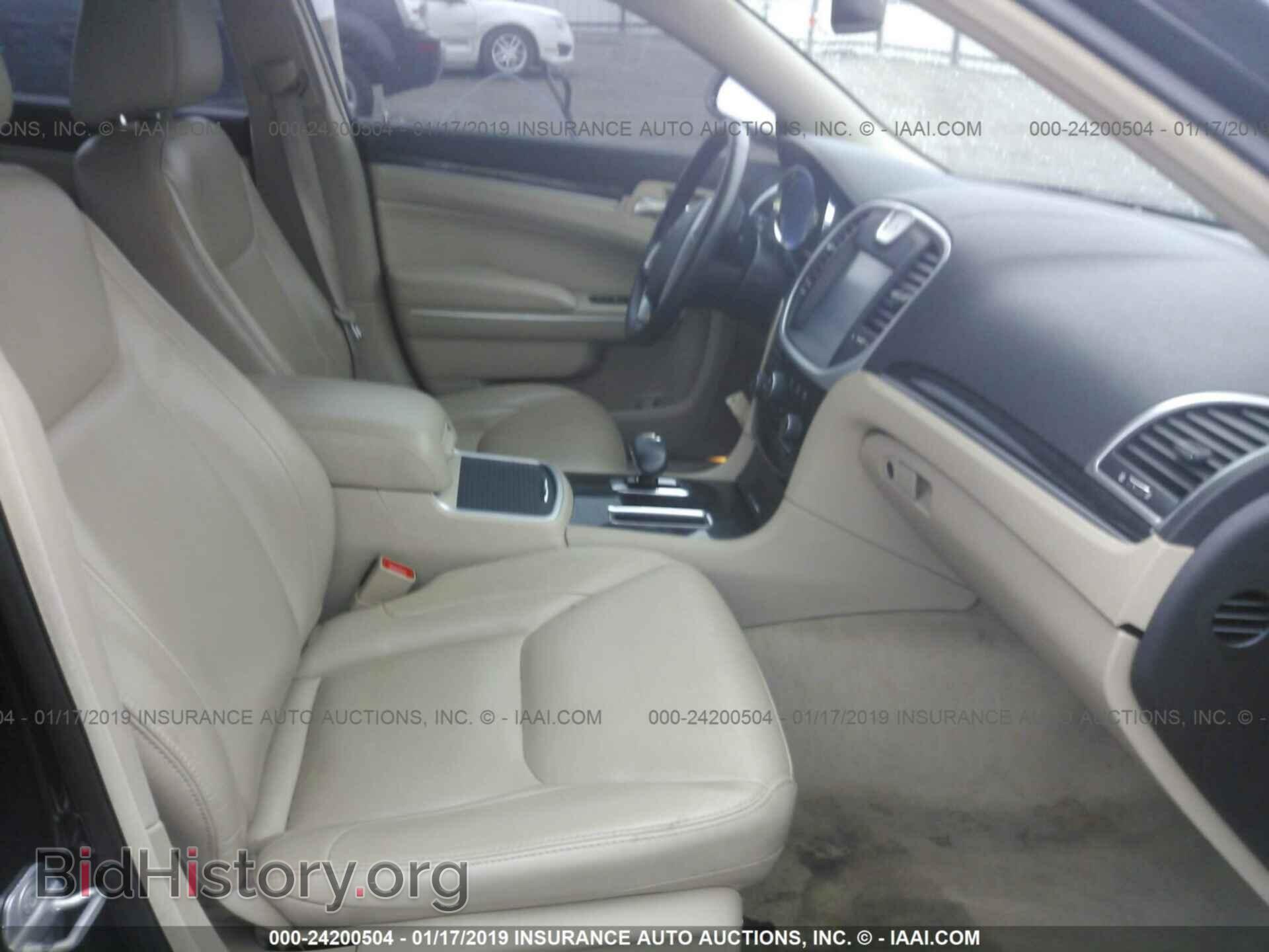2013 CHRYSLER 300 - VIN: 2C3CCAAGXDH577467 - Фото 5