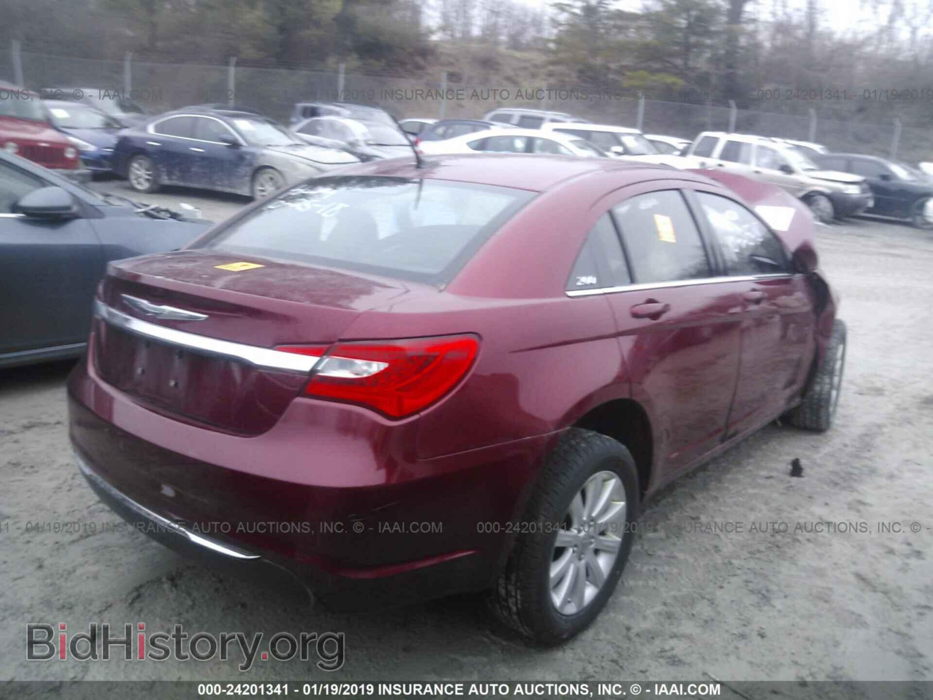 2011 CHRYSLER 200 - VIN: 1C3BC1FB2BN594292 - Photo 4