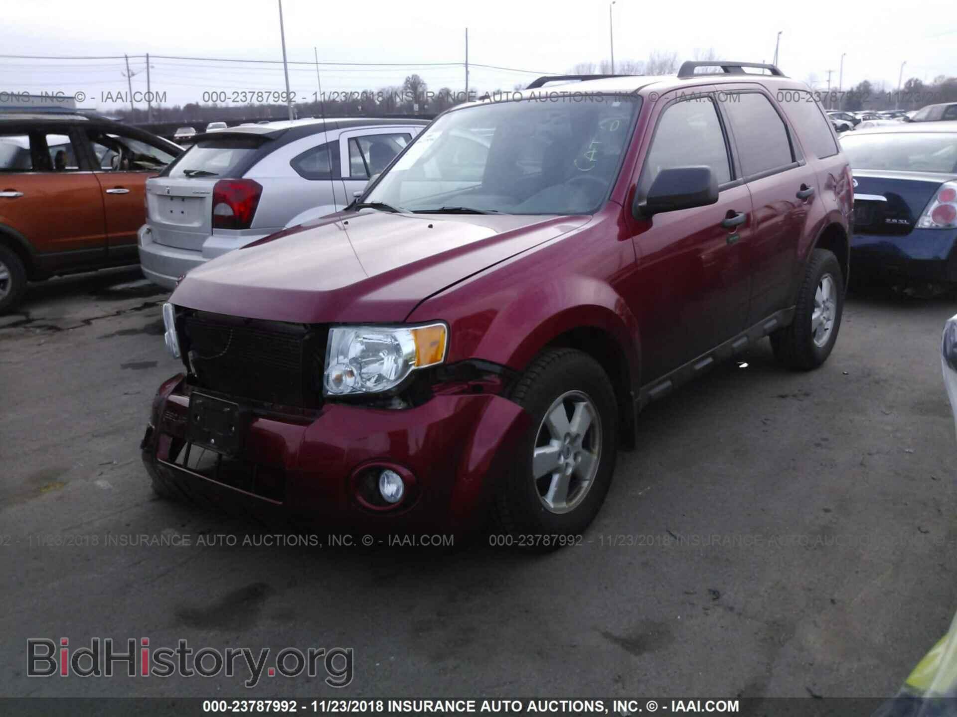 2012 FORD ESCAPE - VIN: 1FMCU0D73CKC53004 - Фото 2
