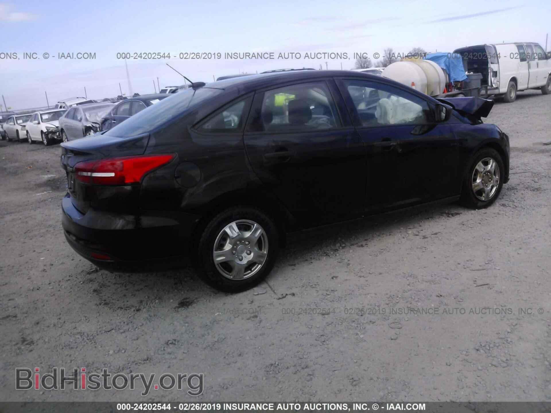 2017 FORD FOCUS - VIN: 1FADP3E21HL212737 - Photo 4