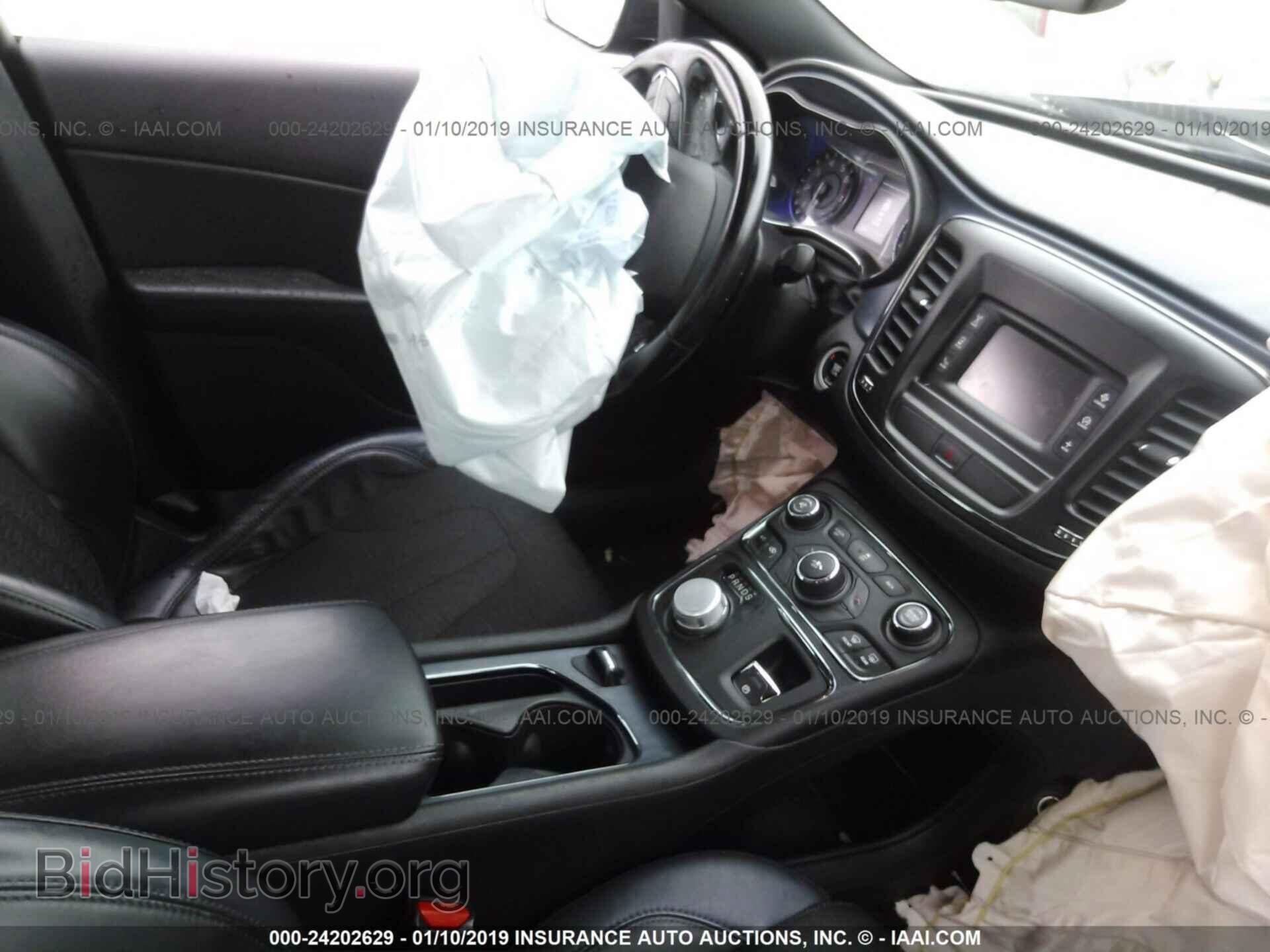 2015 CHRYSLER 200 - VIN: 1C3CCCBB8FN660582 - Photo 5