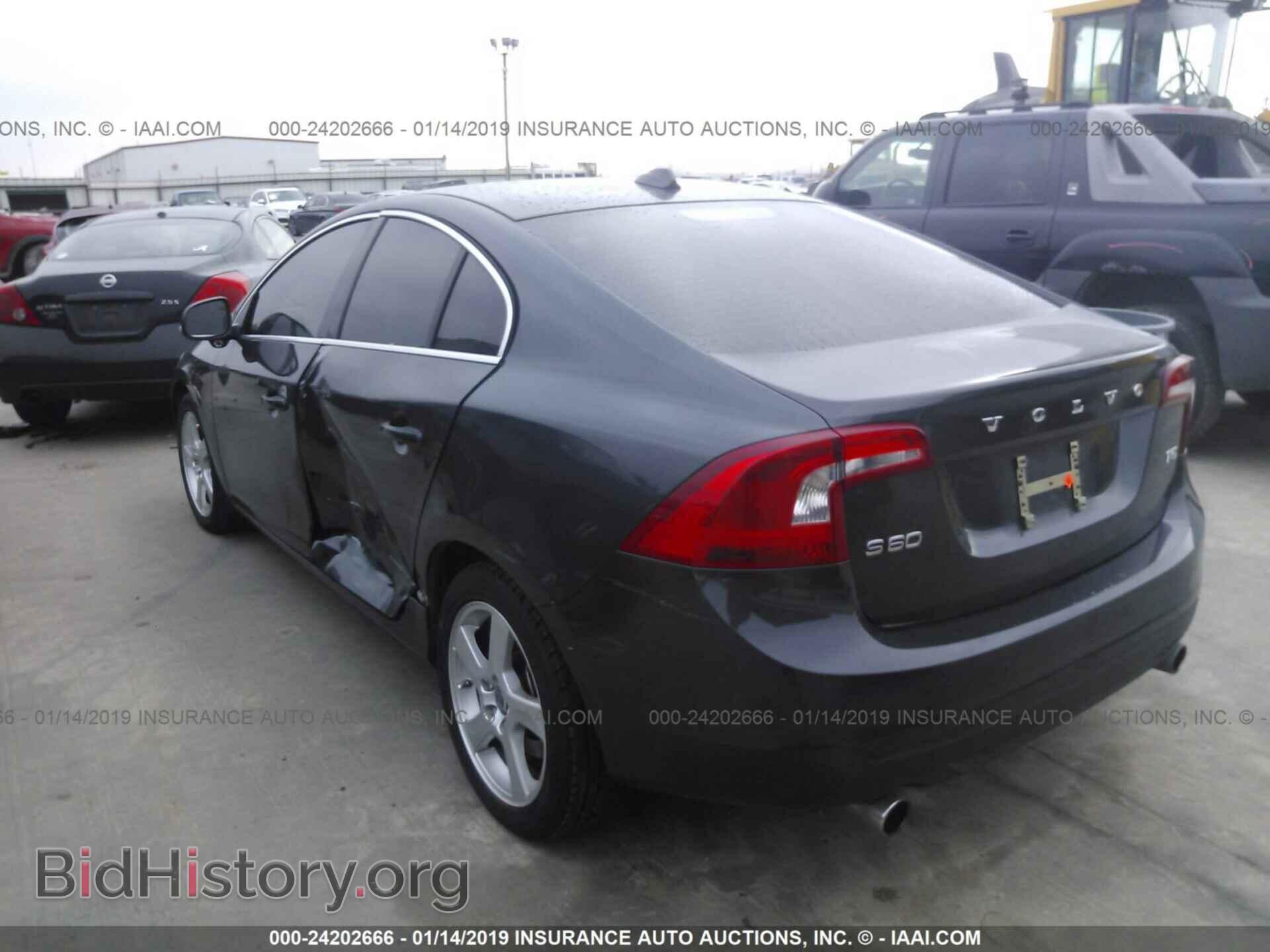 2012 VOLVO S60 - VIN: YV1622FS4C2137664 - Фото 3