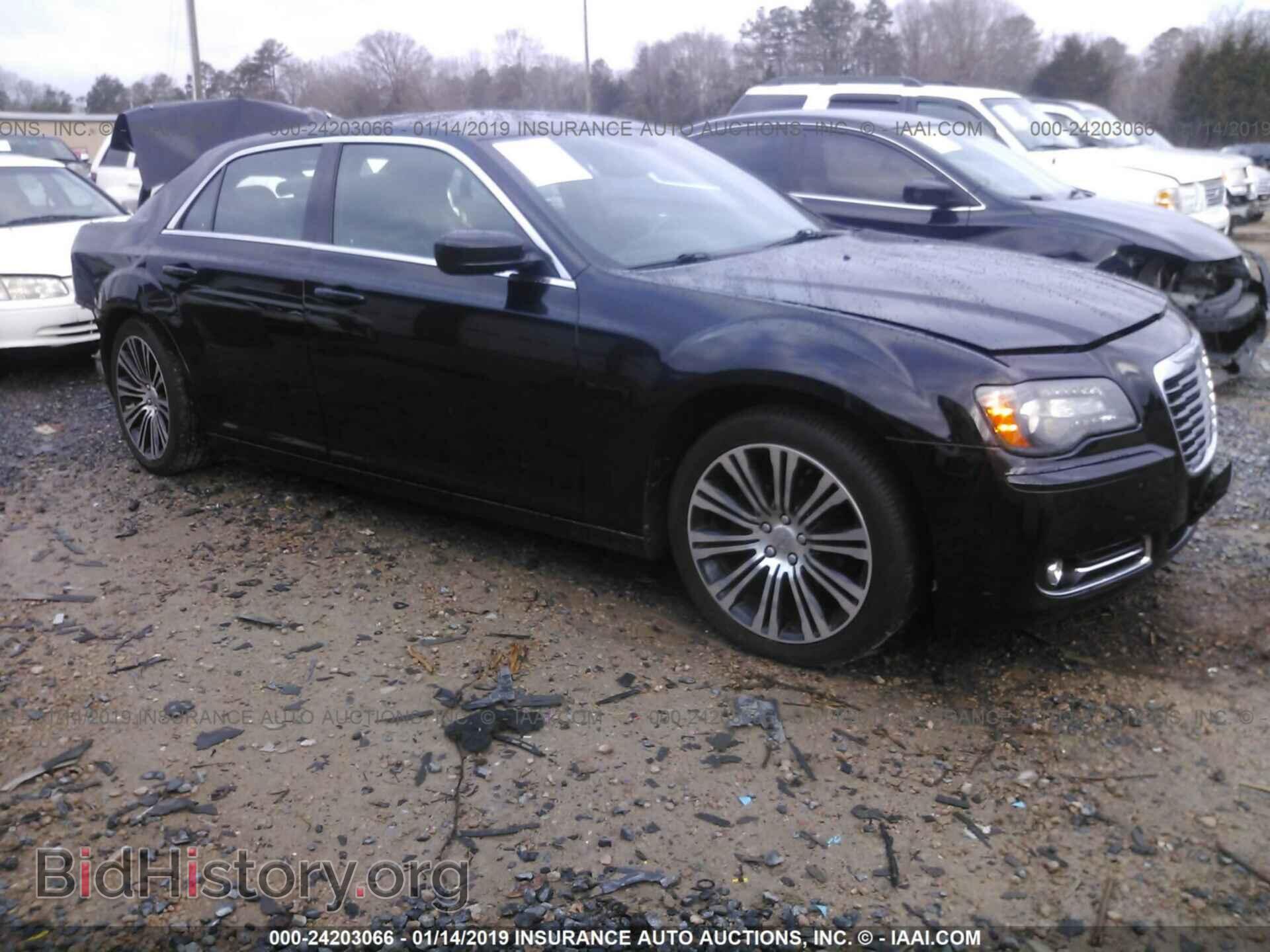Фотография 2C3CCABGXEH145347 - CHRYSLER 300 2014