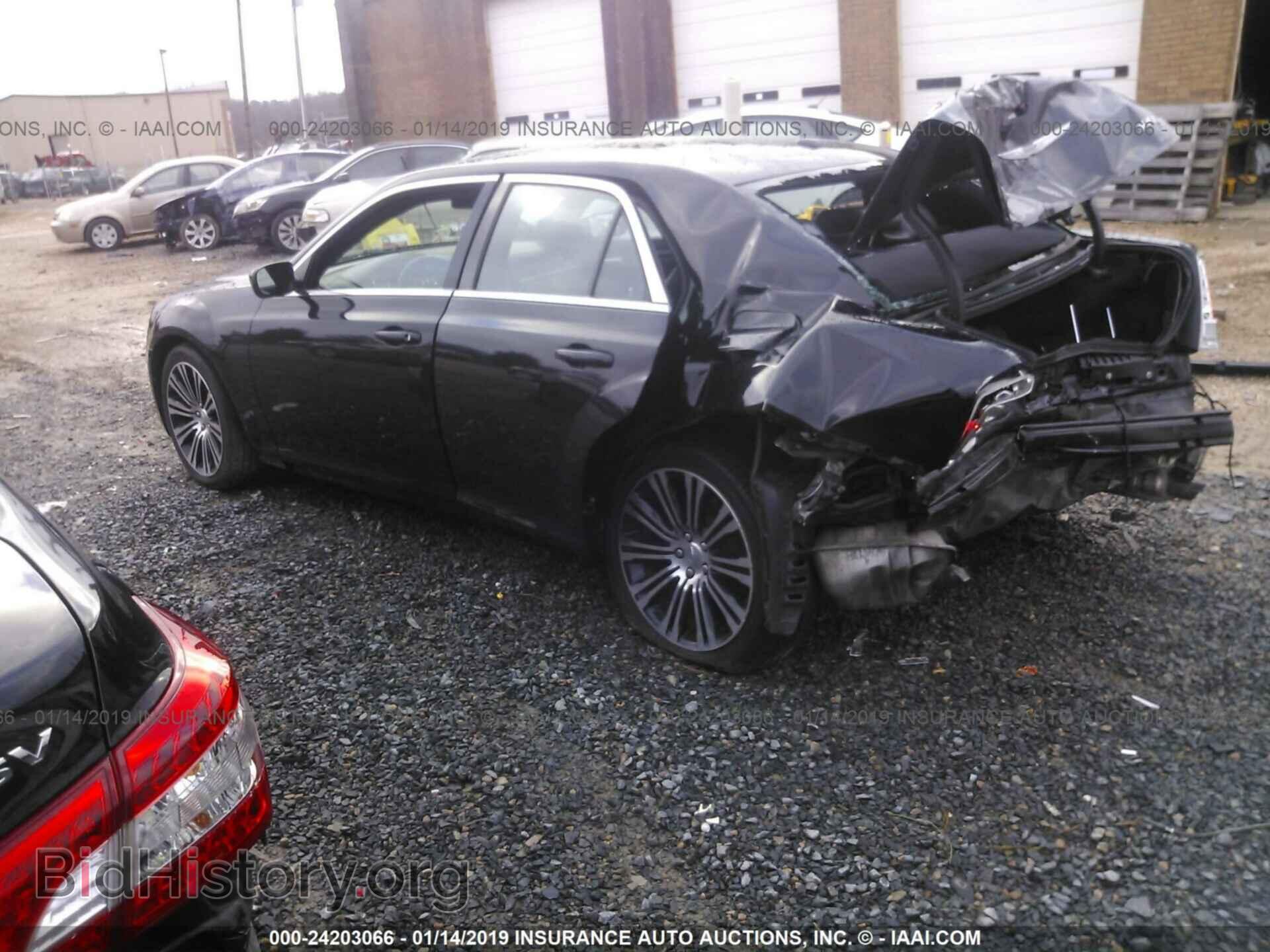 2014 CHRYSLER 300 - VIN: 2C3CCABGXEH145347 - Фото 3