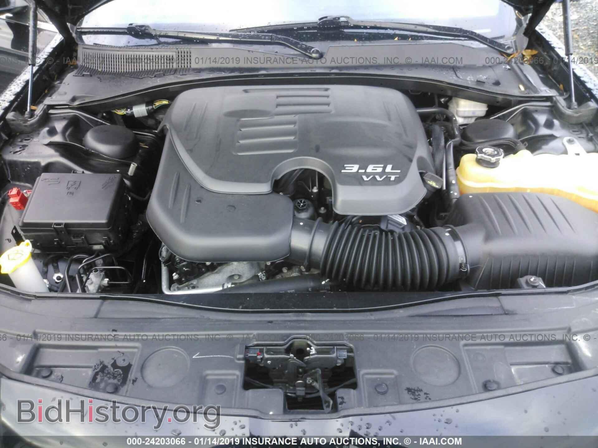 2014 CHRYSLER 300 - VIN: 2C3CCABGXEH145347 - Фото 10
