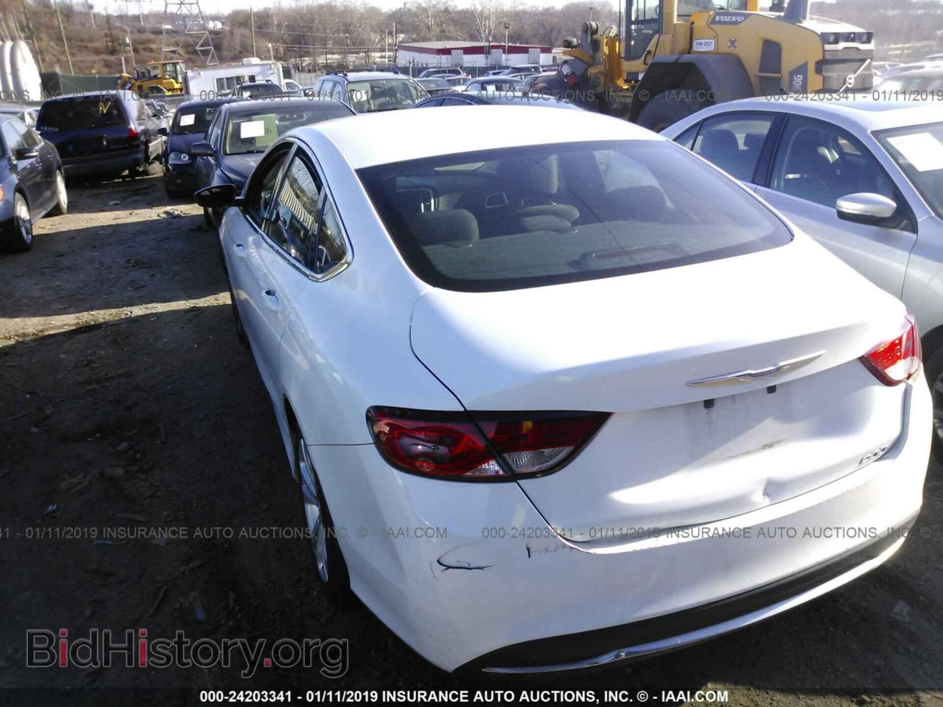 2015 CHRYSLER 200 - VIN: 1C3CCCAB7FN663748 - Photo 3