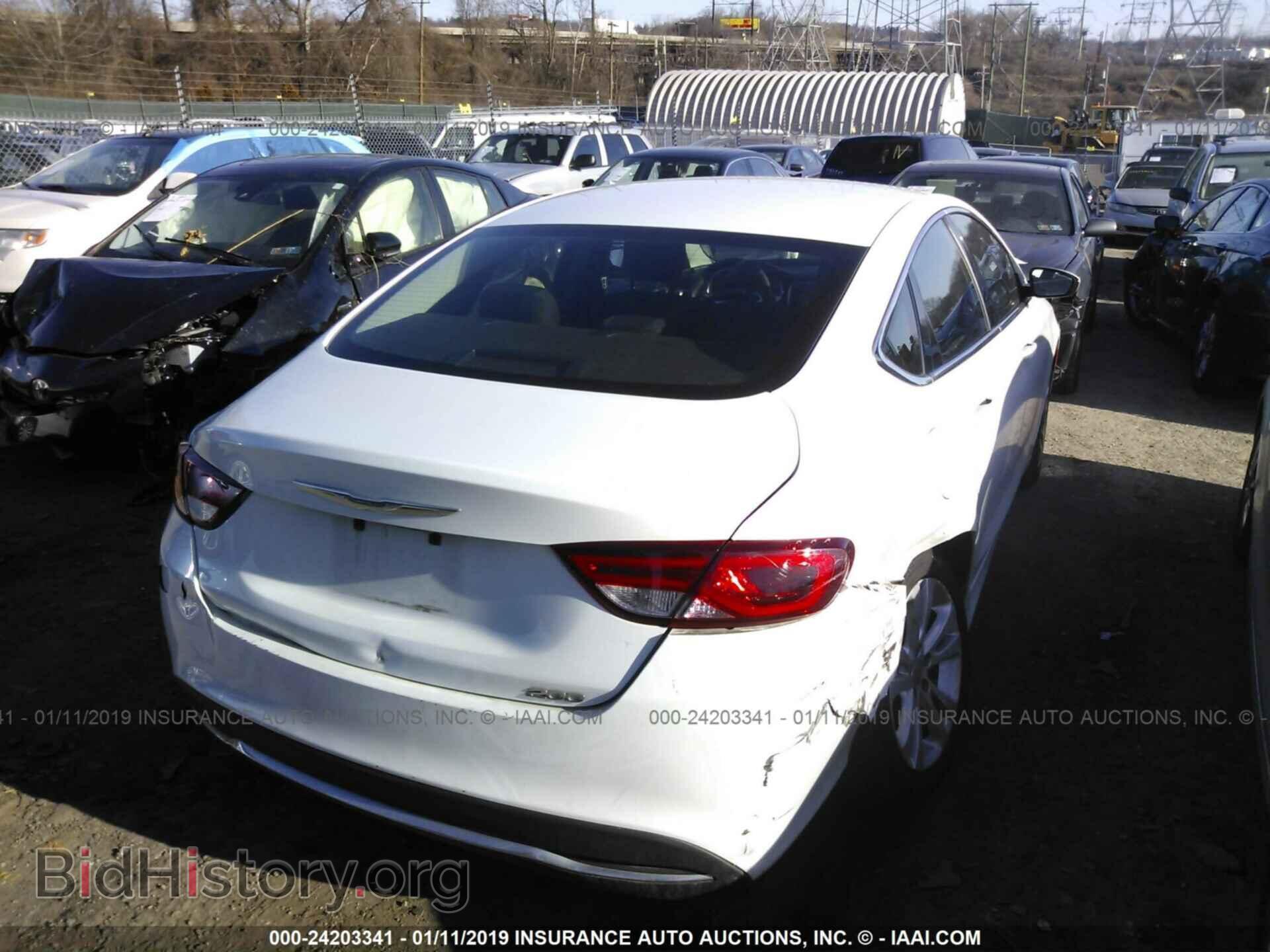 2015 CHRYSLER 200 - VIN: 1C3CCCAB7FN663748 - Photo 4